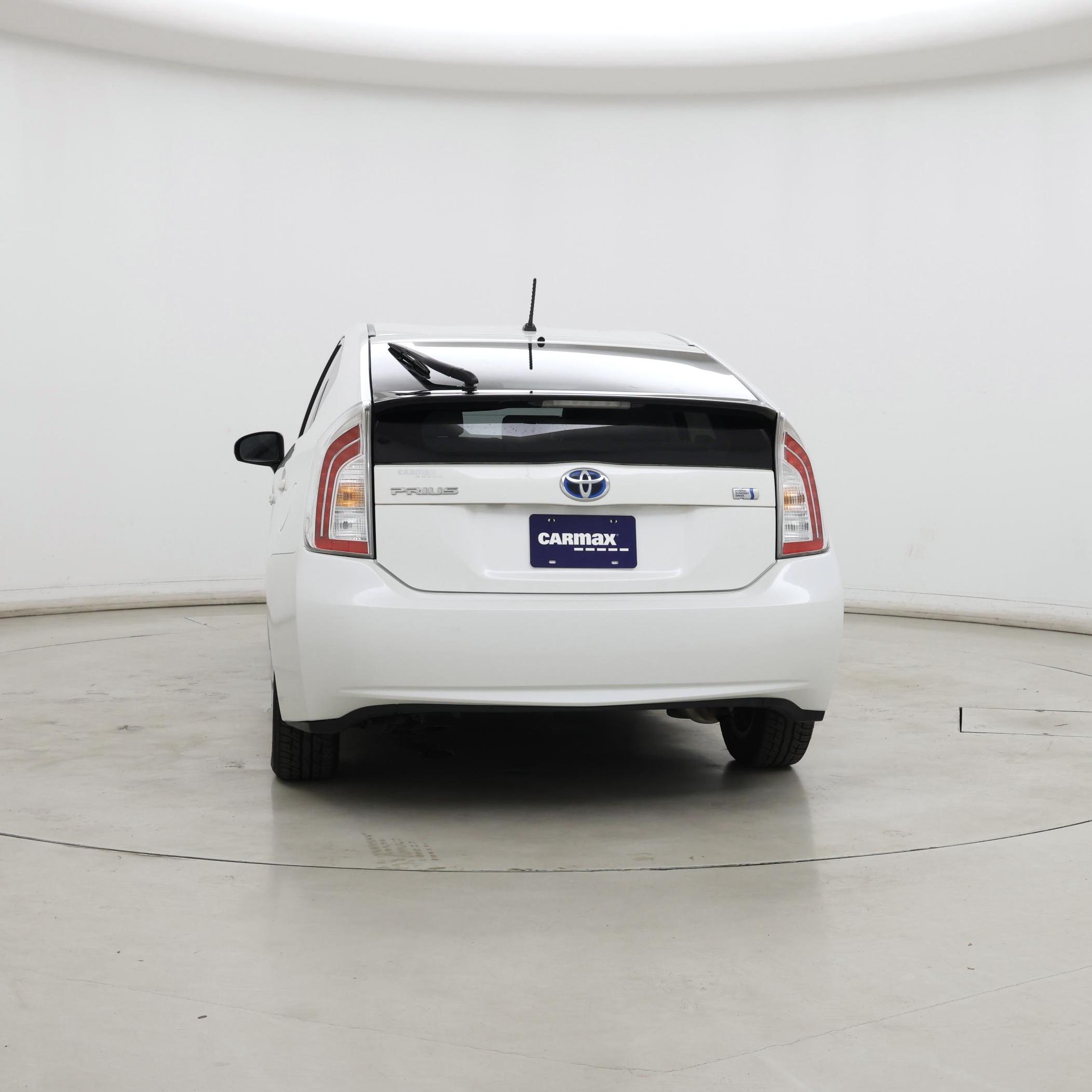 Thumbnail: 2014 Toyota Prius - 6