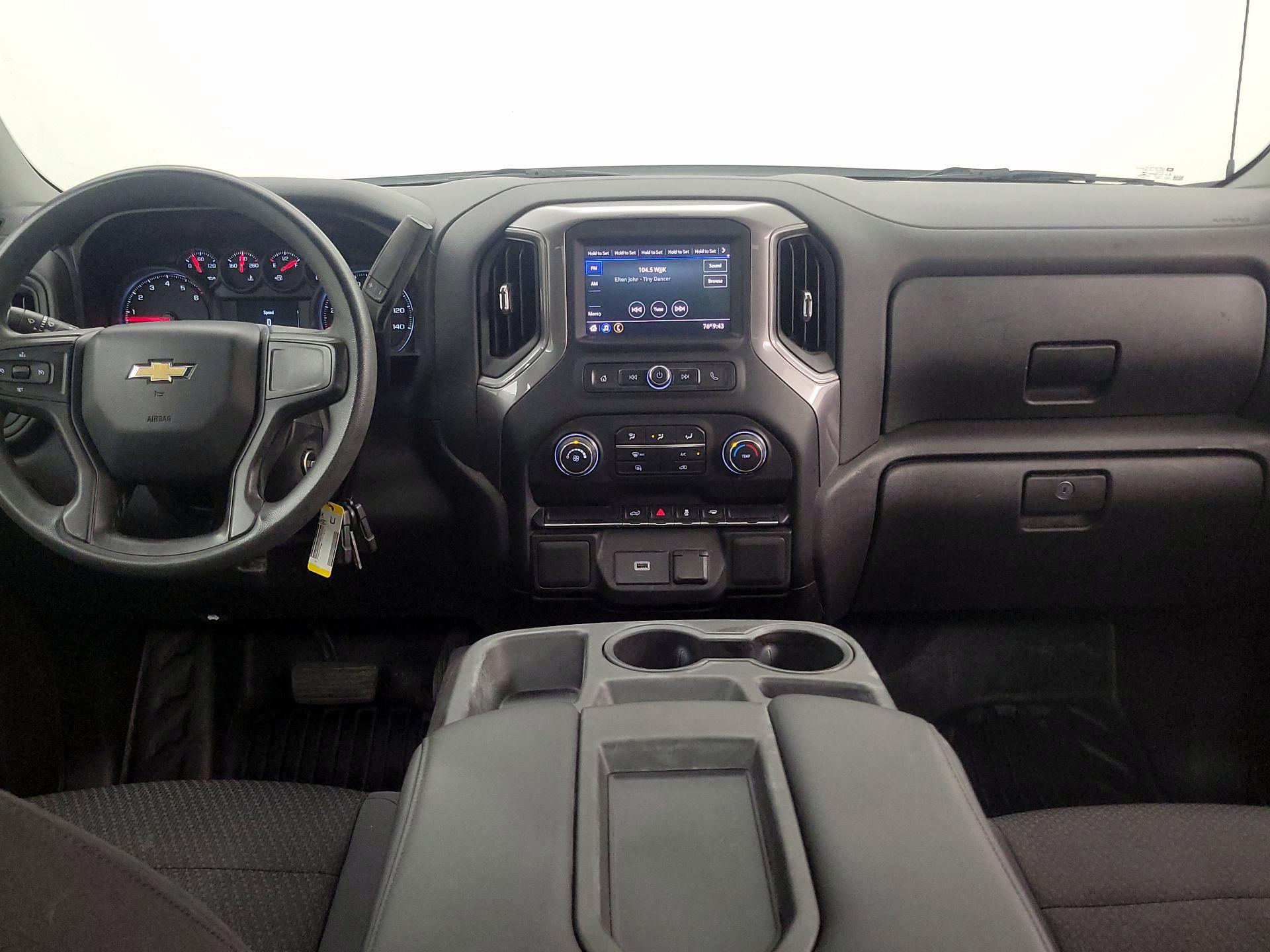 Thumbnail: 2020 Chevrolet Silverado 1500 - 9