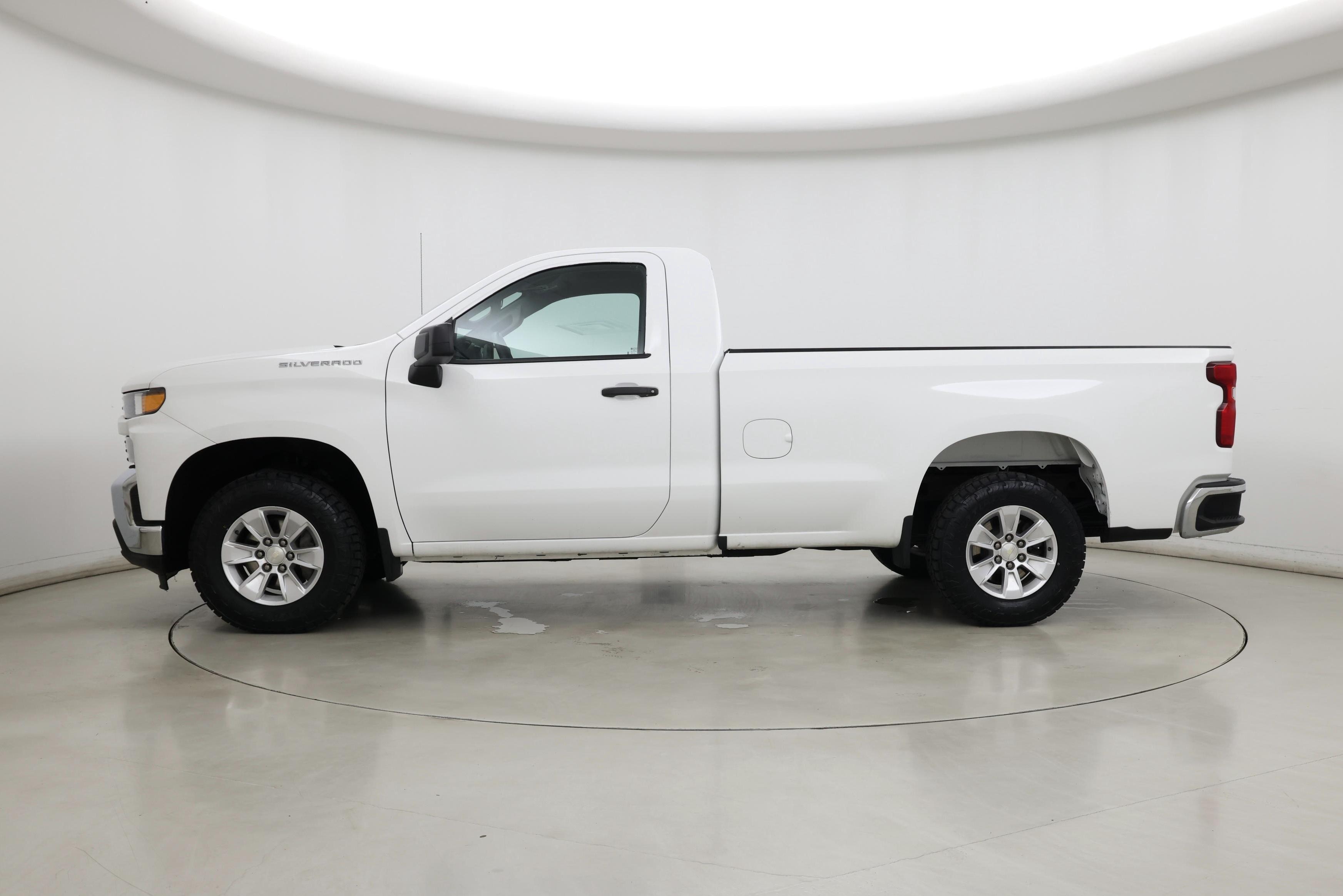 Thumbnail: 2020 Chevrolet Silverado 1500 - 3