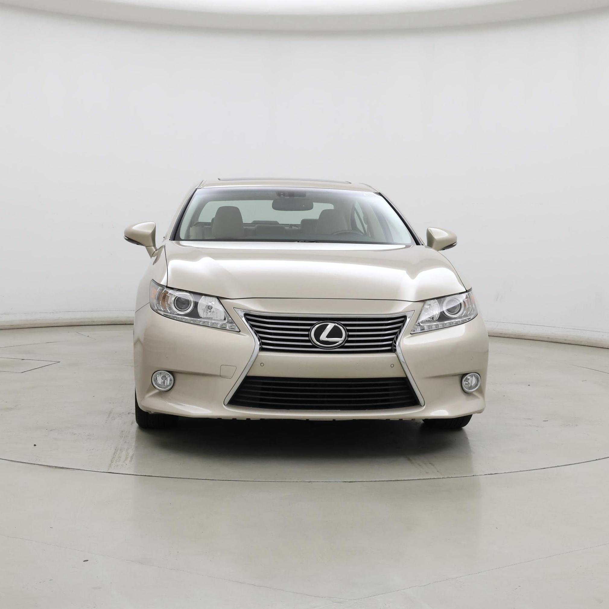 Thumbnail: 2013 Lexus ES - 5