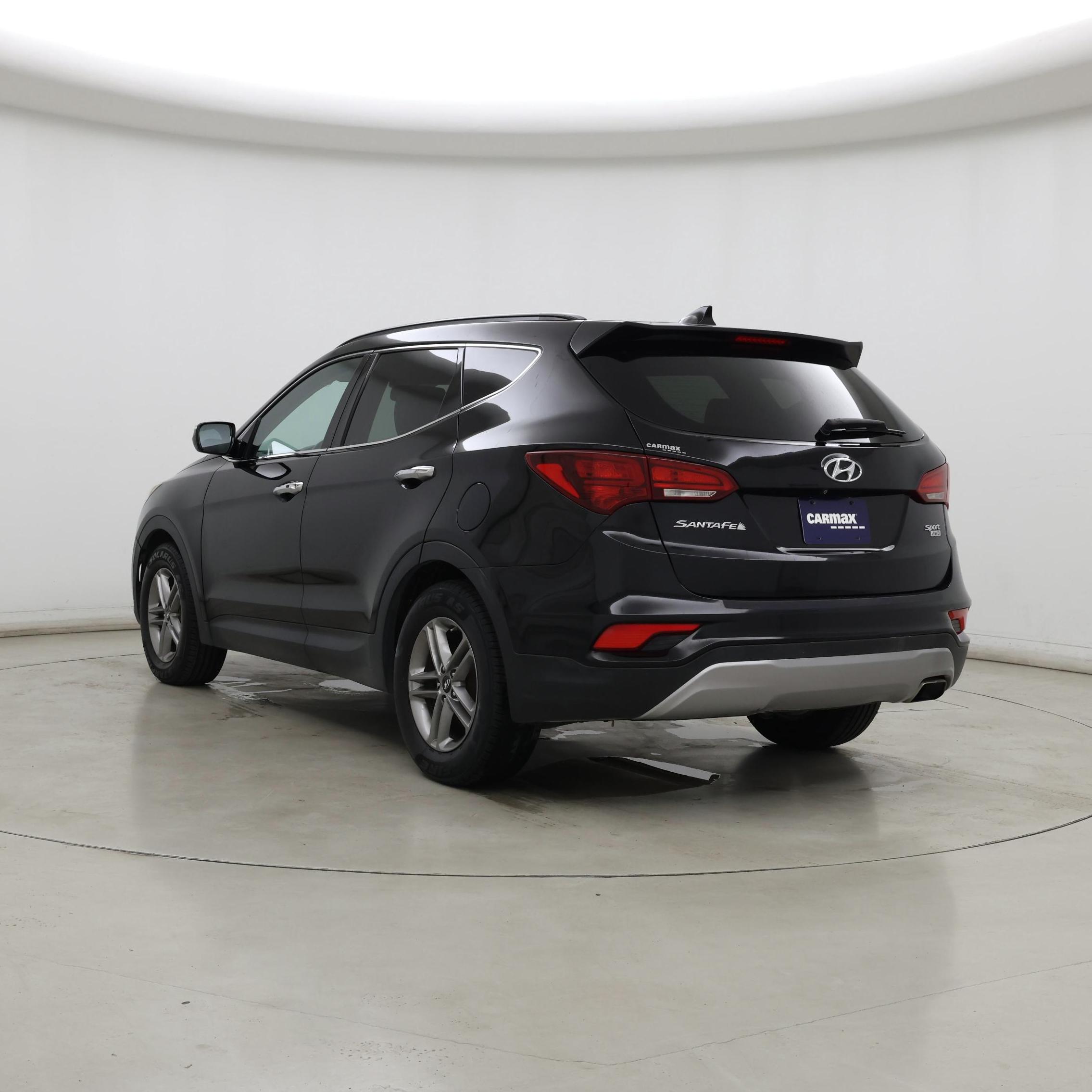 Thumbnail: 2017 Hyundai Santa Fe - 2