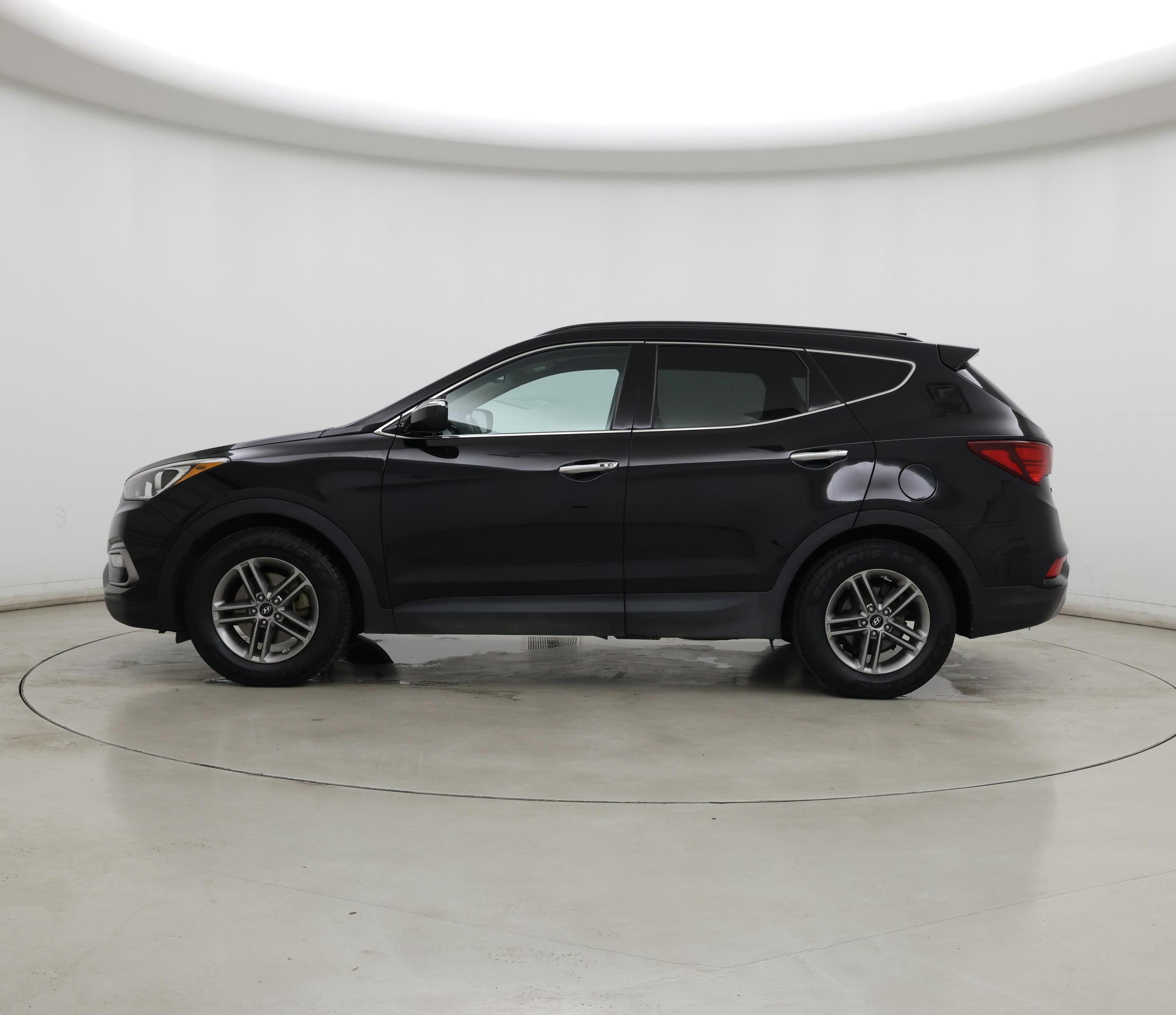 Thumbnail: 2017 Hyundai Santa Fe - 3