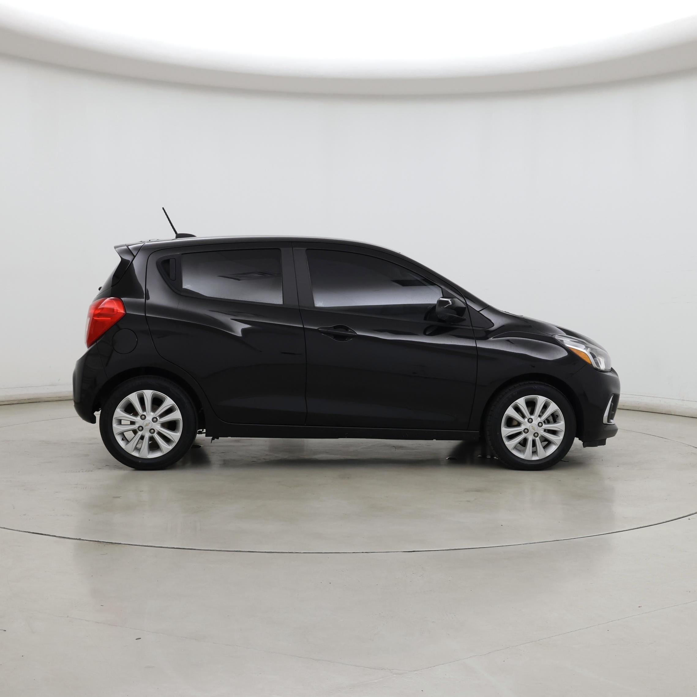 Thumbnail: 2017 Chevrolet Spark - 7