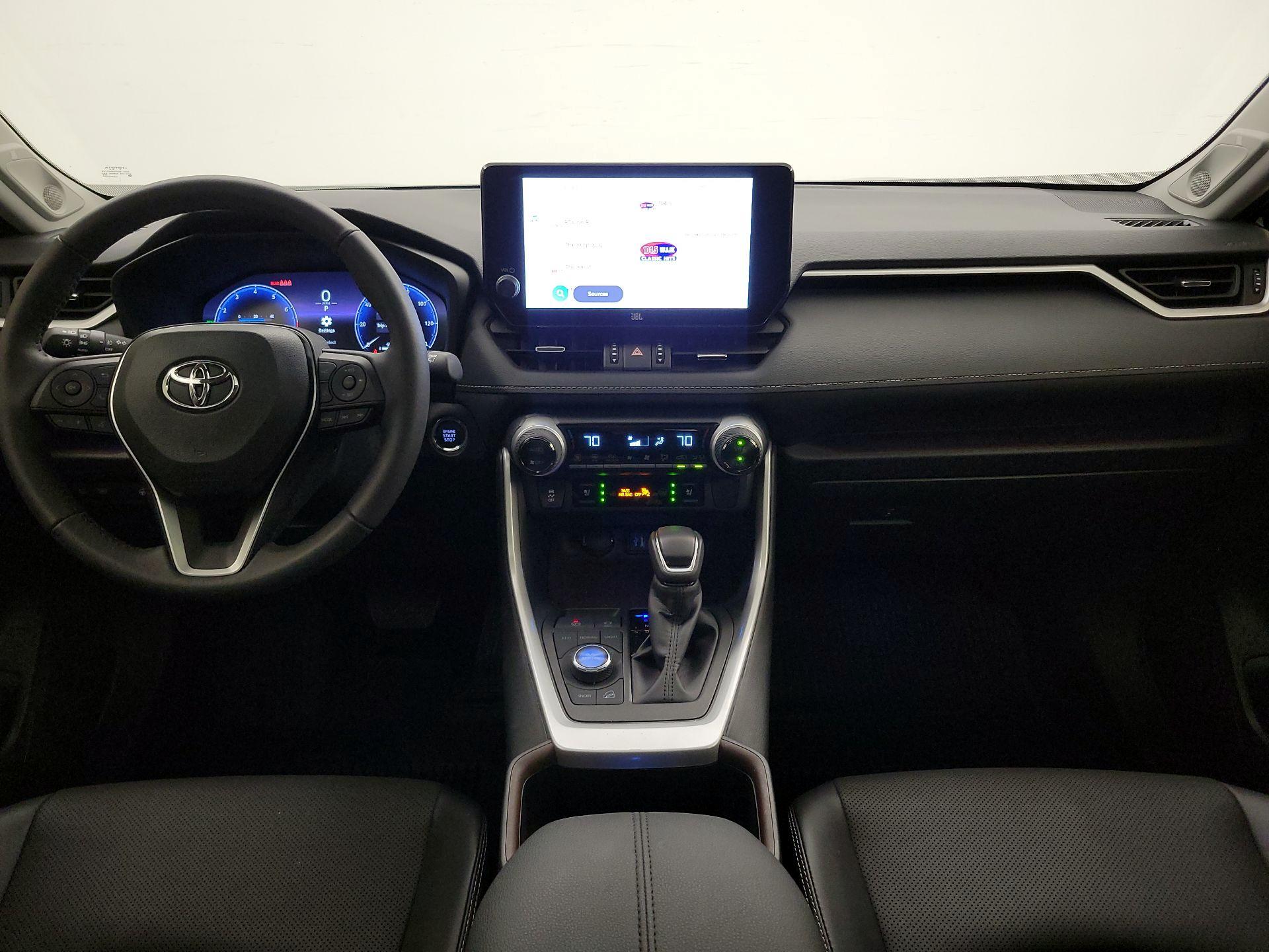Thumbnail: 2025 Toyota RAV4 - 9