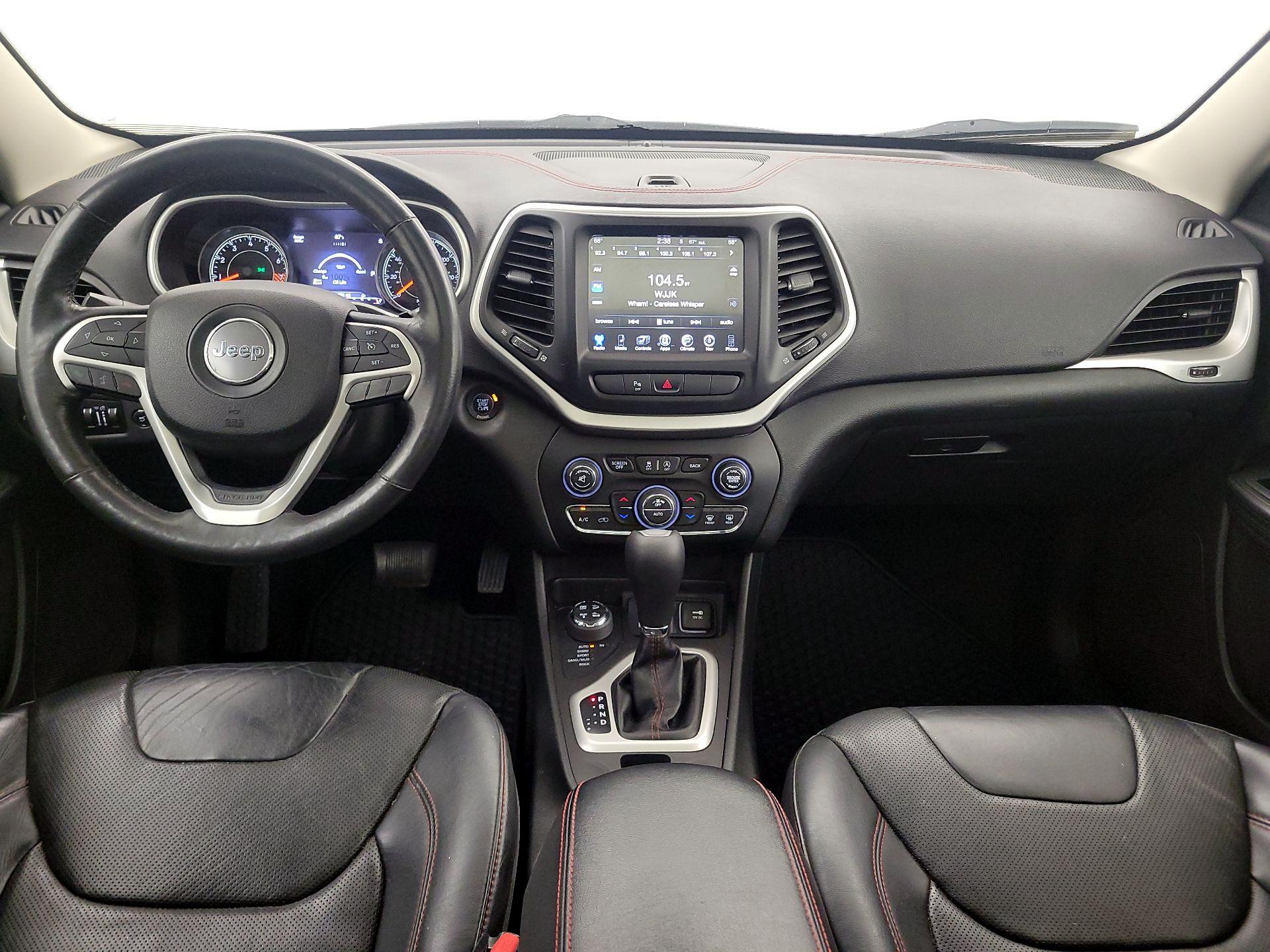 Thumbnail: 2015 Jeep Cherokee - 9