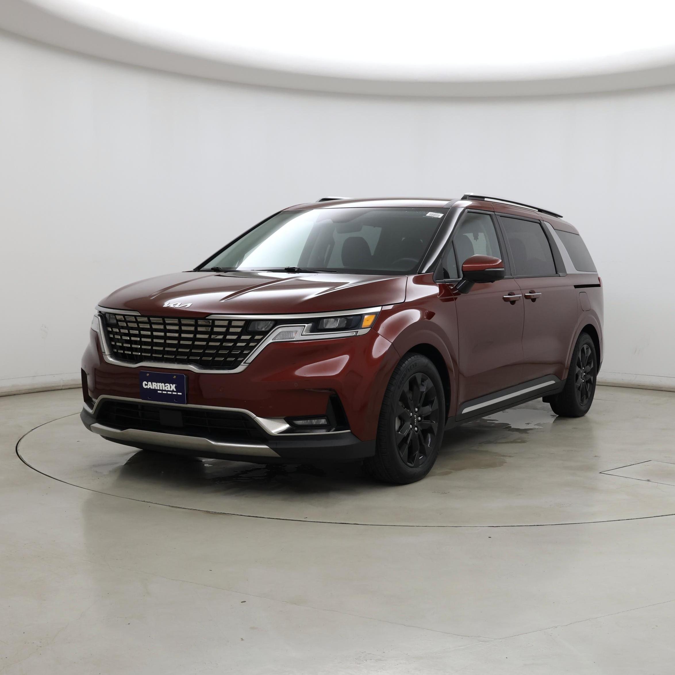 Thumbnail: 2023 Kia Carnival - 4