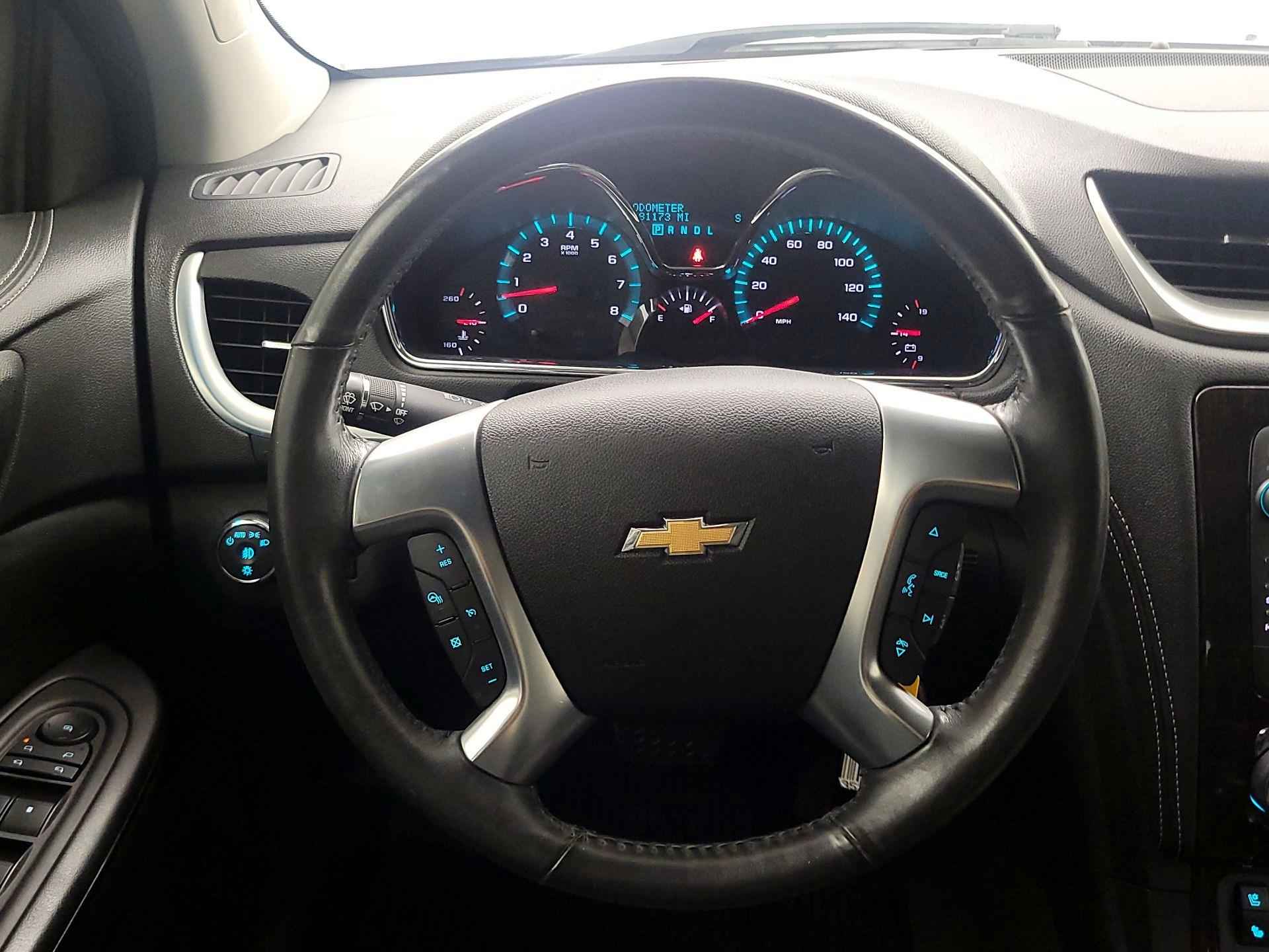 Thumbnail: 2017 Chevrolet Traverse - 10