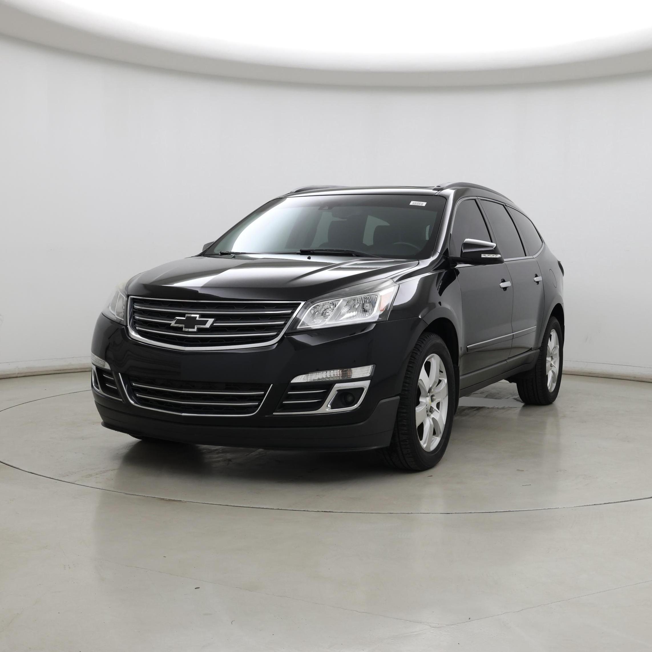 Thumbnail: 2017 Chevrolet Traverse - 4