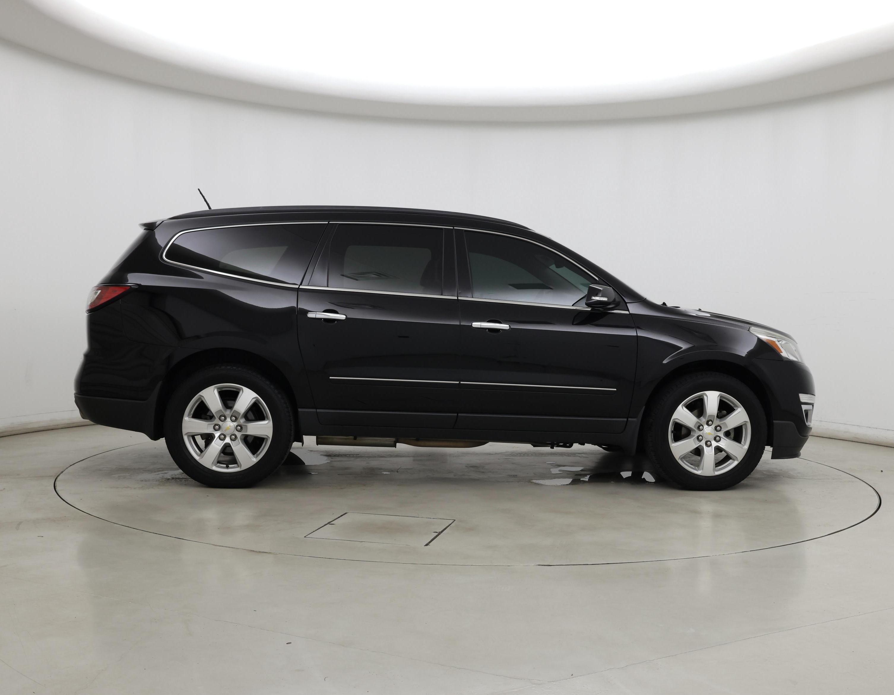 Thumbnail: 2017 Chevrolet Traverse - 7