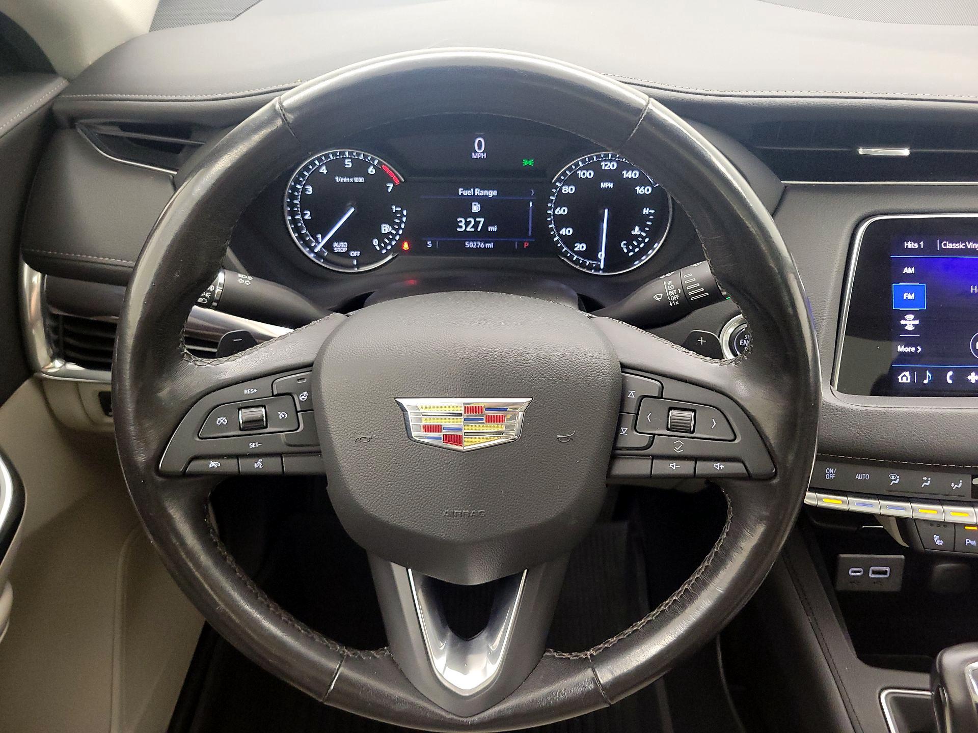 Thumbnail: 2019 Cadillac XT4 - 10