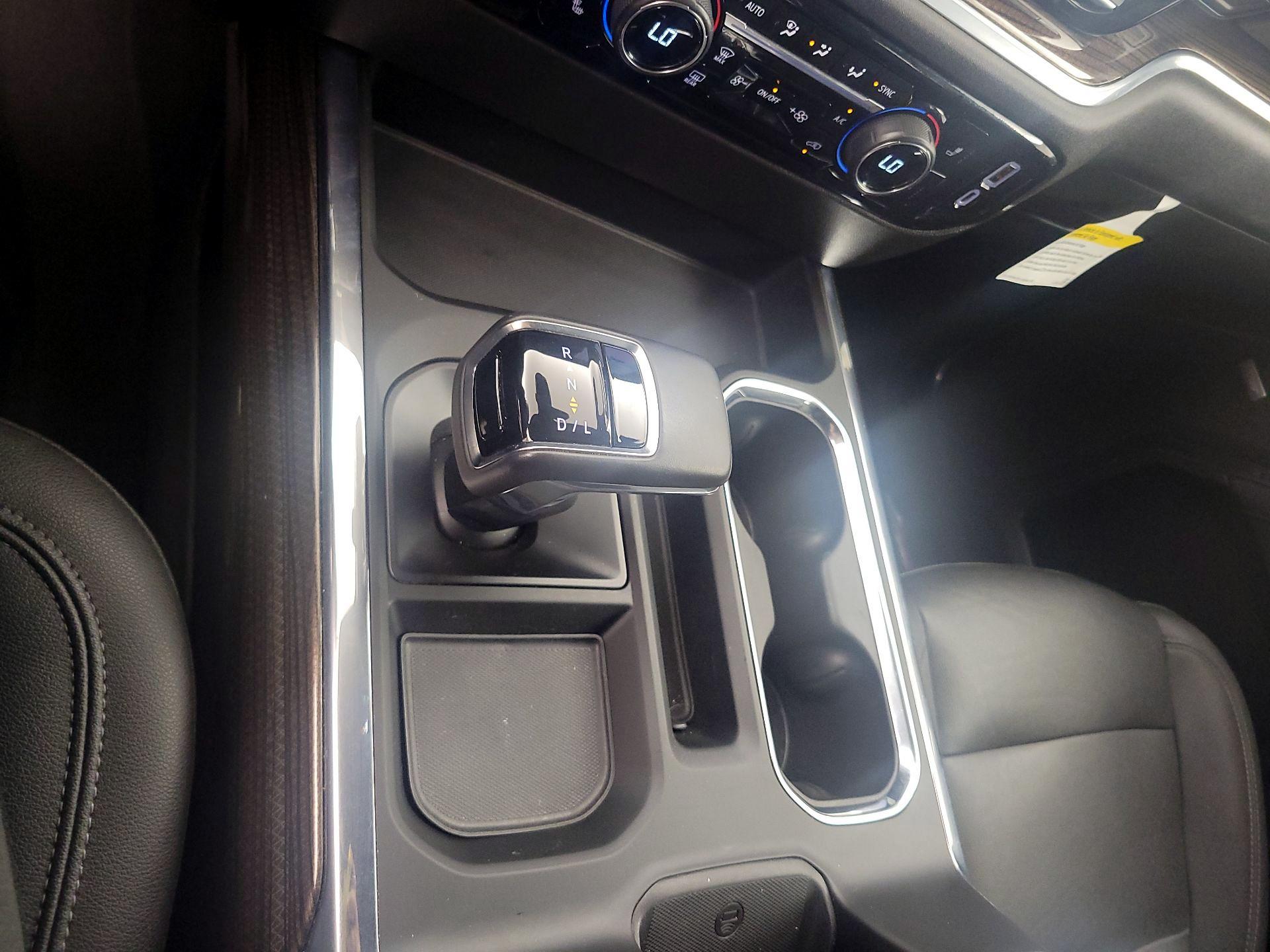 Thumbnail: 2022 Chevrolet Silverado 1500 - 17