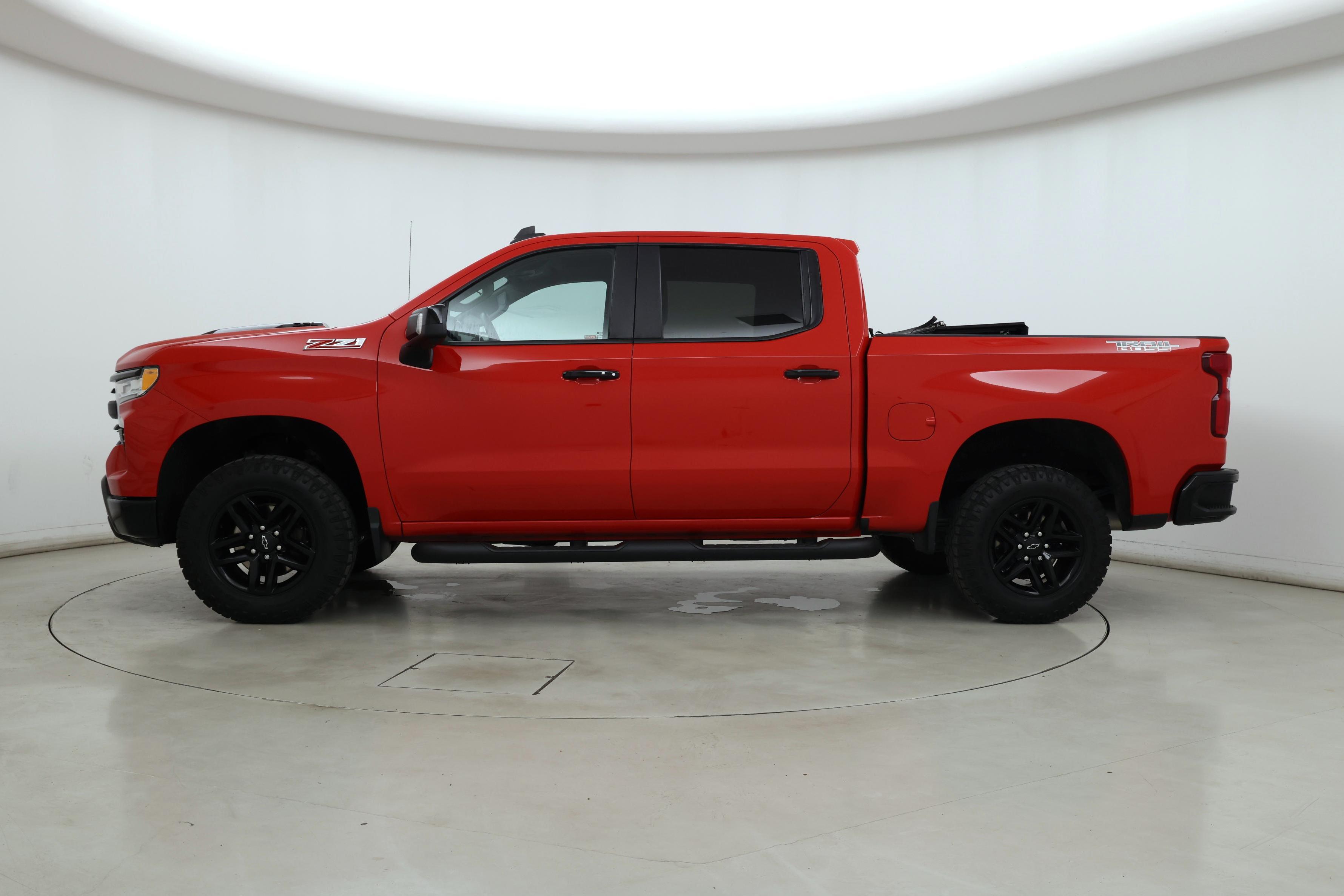 Thumbnail: 2022 Chevrolet Silverado 1500 - 3