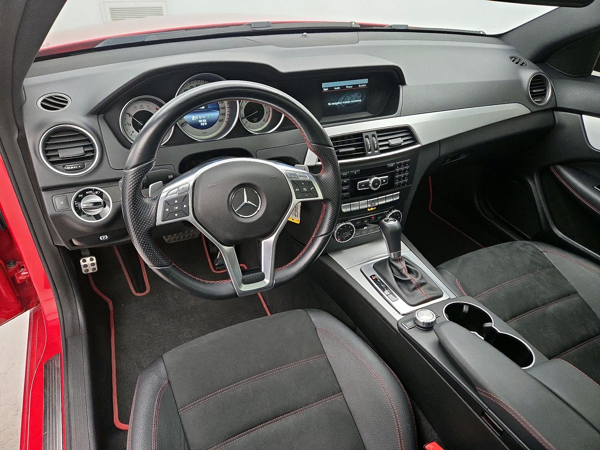 Thumbnail: 2014 Mercedes-Benz C-Class - 9