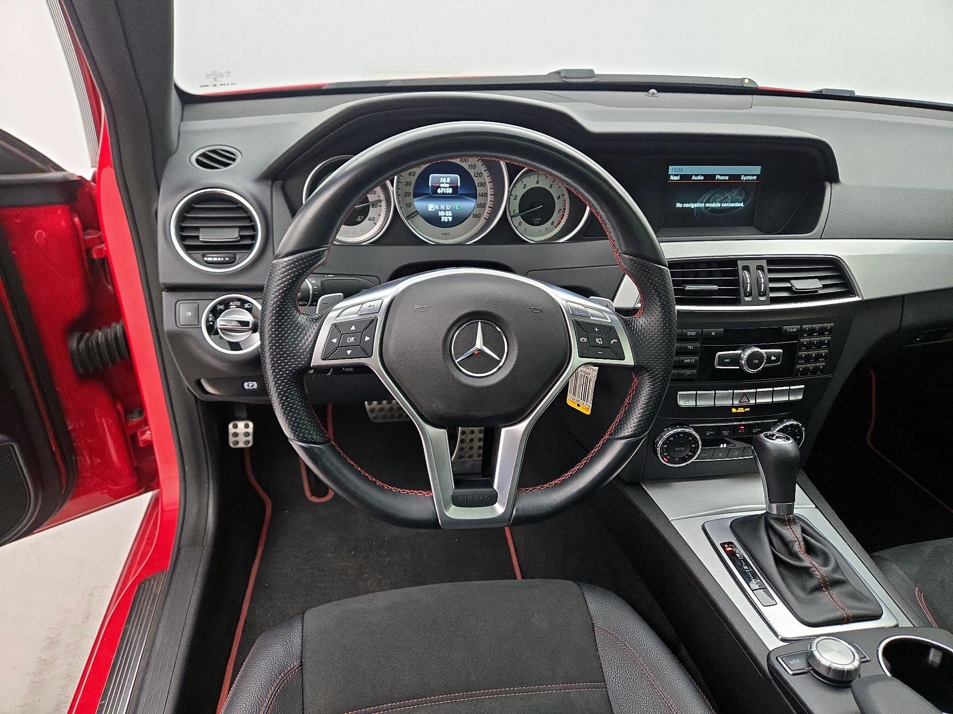 Thumbnail: 2014 Mercedes-Benz C-Class - 10