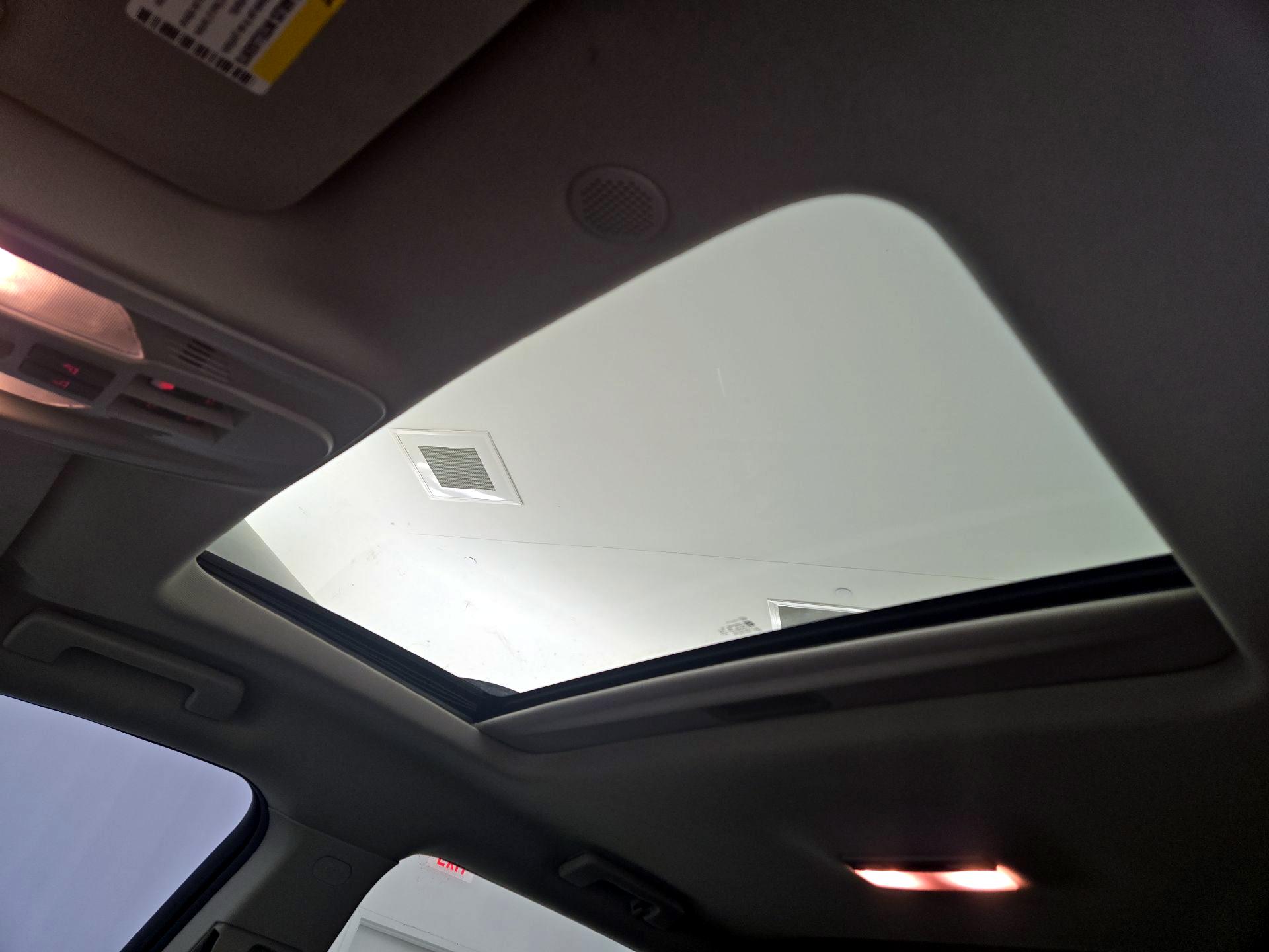 Thumbnail: 2014 GMC Terrain - 18