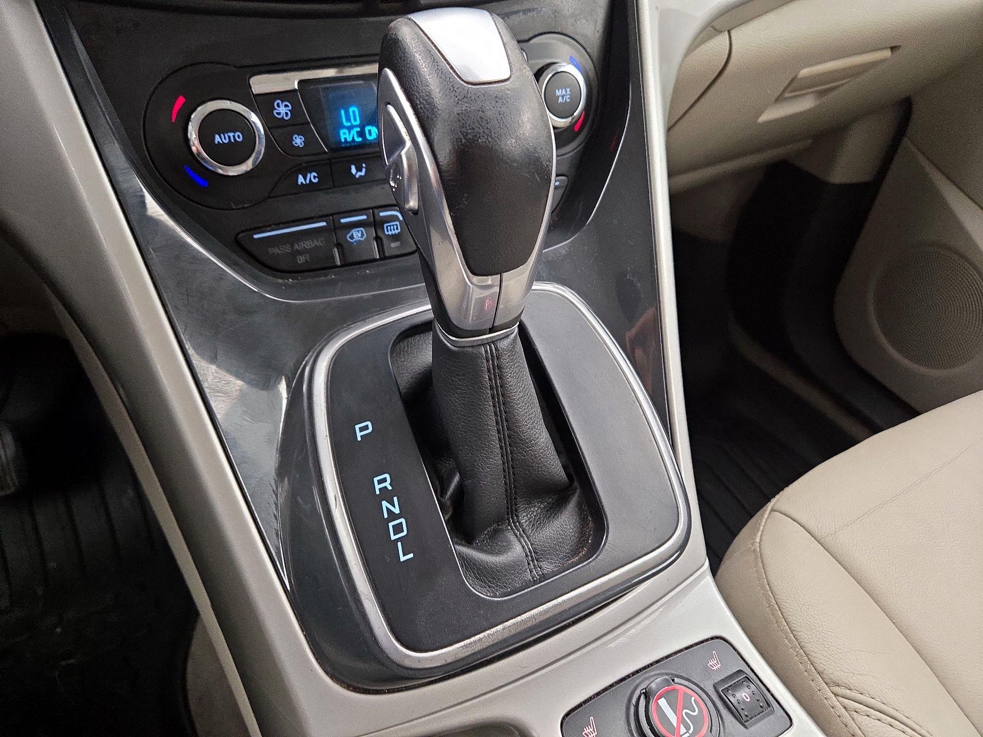 Thumbnail: 2013 Ford C-Max - 16