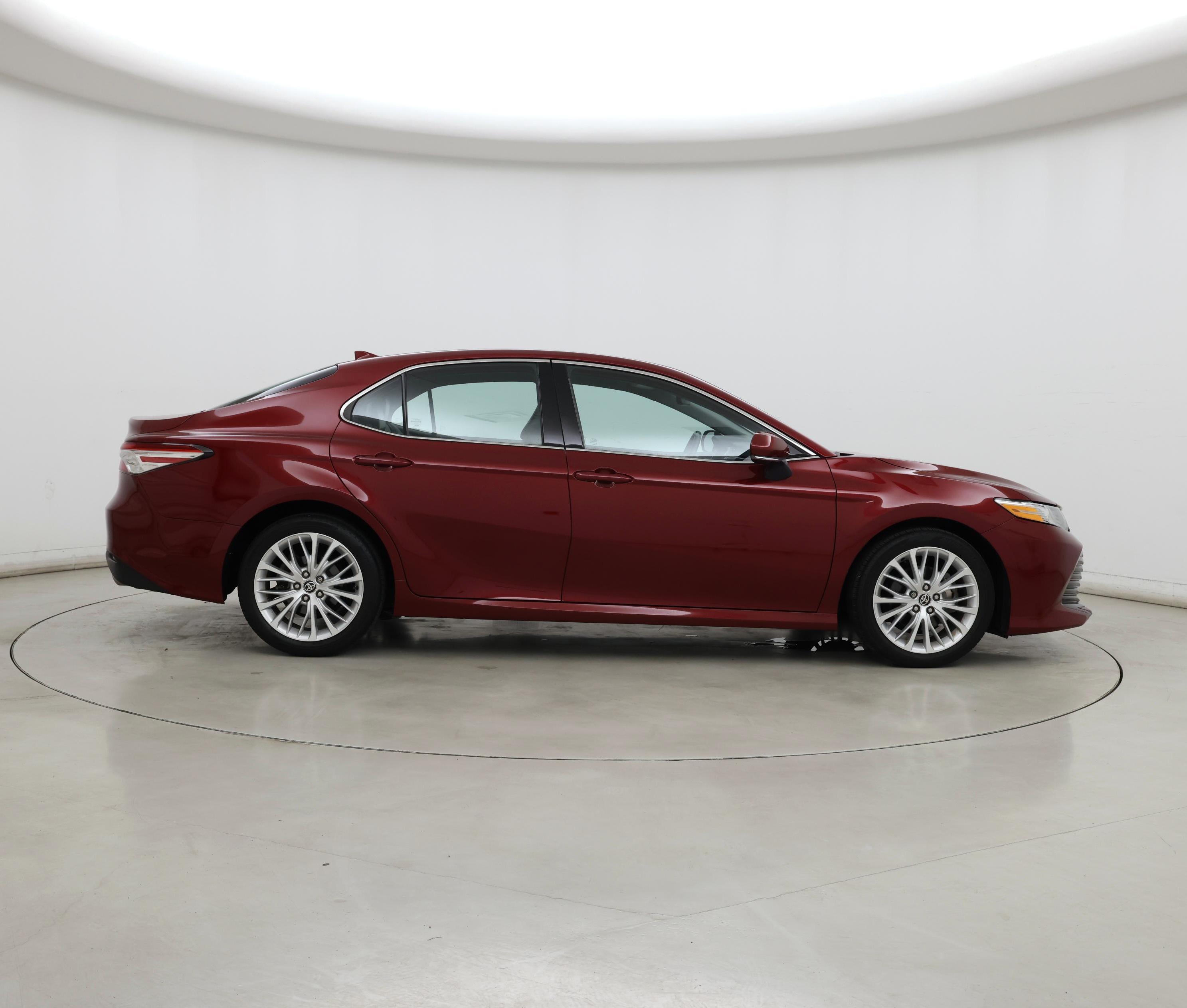 Thumbnail: 2020 Toyota Camry - 7