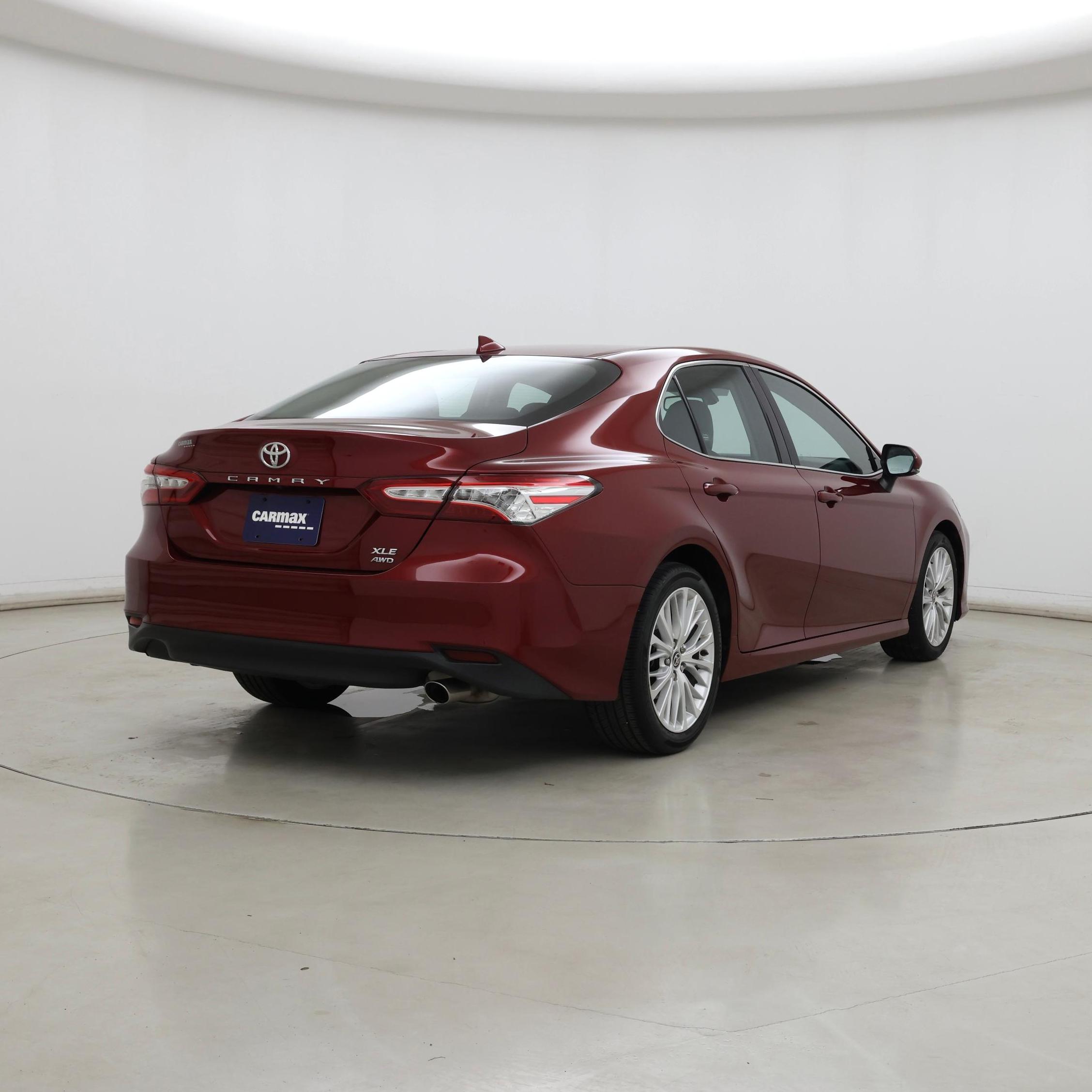 Thumbnail: 2020 Toyota Camry - 8