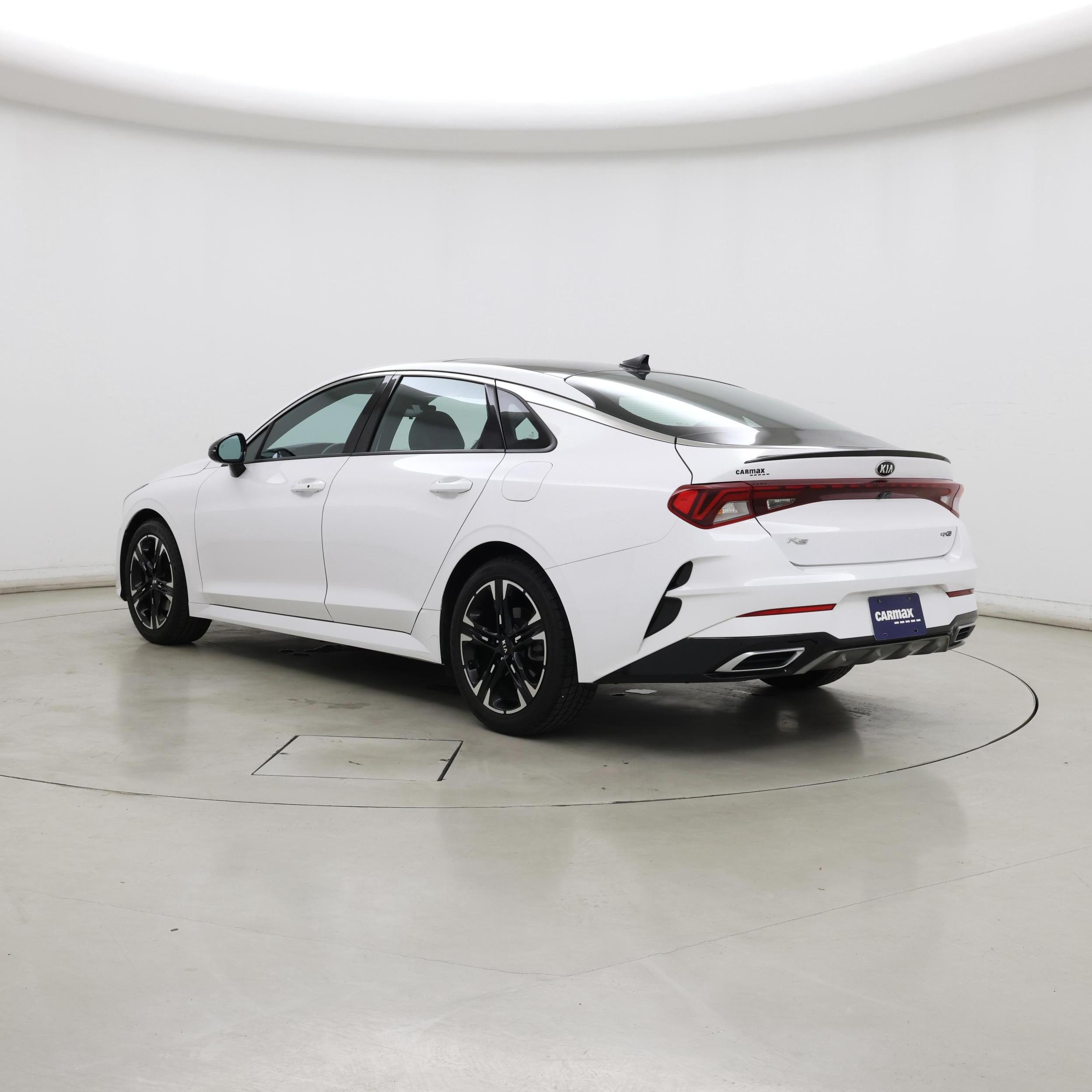 Thumbnail: 2021 Kia K5 - 2