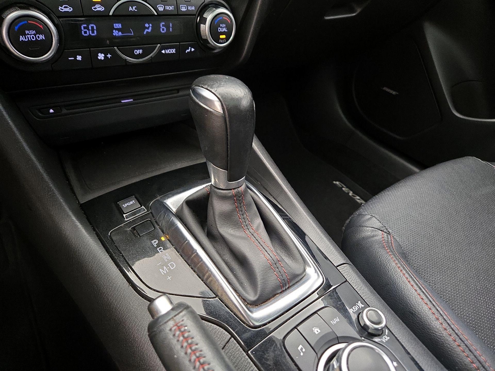 Thumbnail: 2014 Mazda Mazda3 - 17