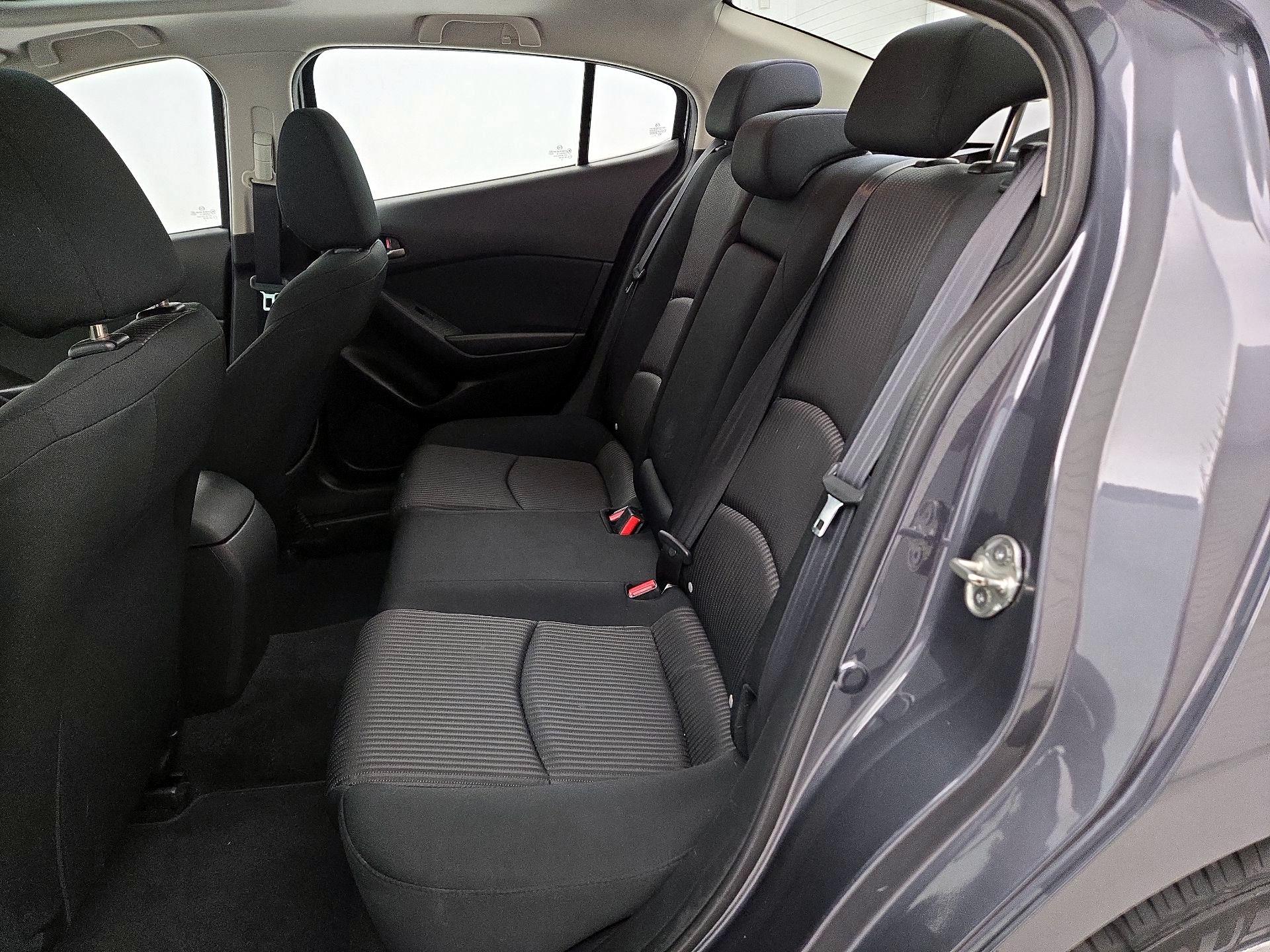 Thumbnail: 2016 Mazda Mazda3 - 20