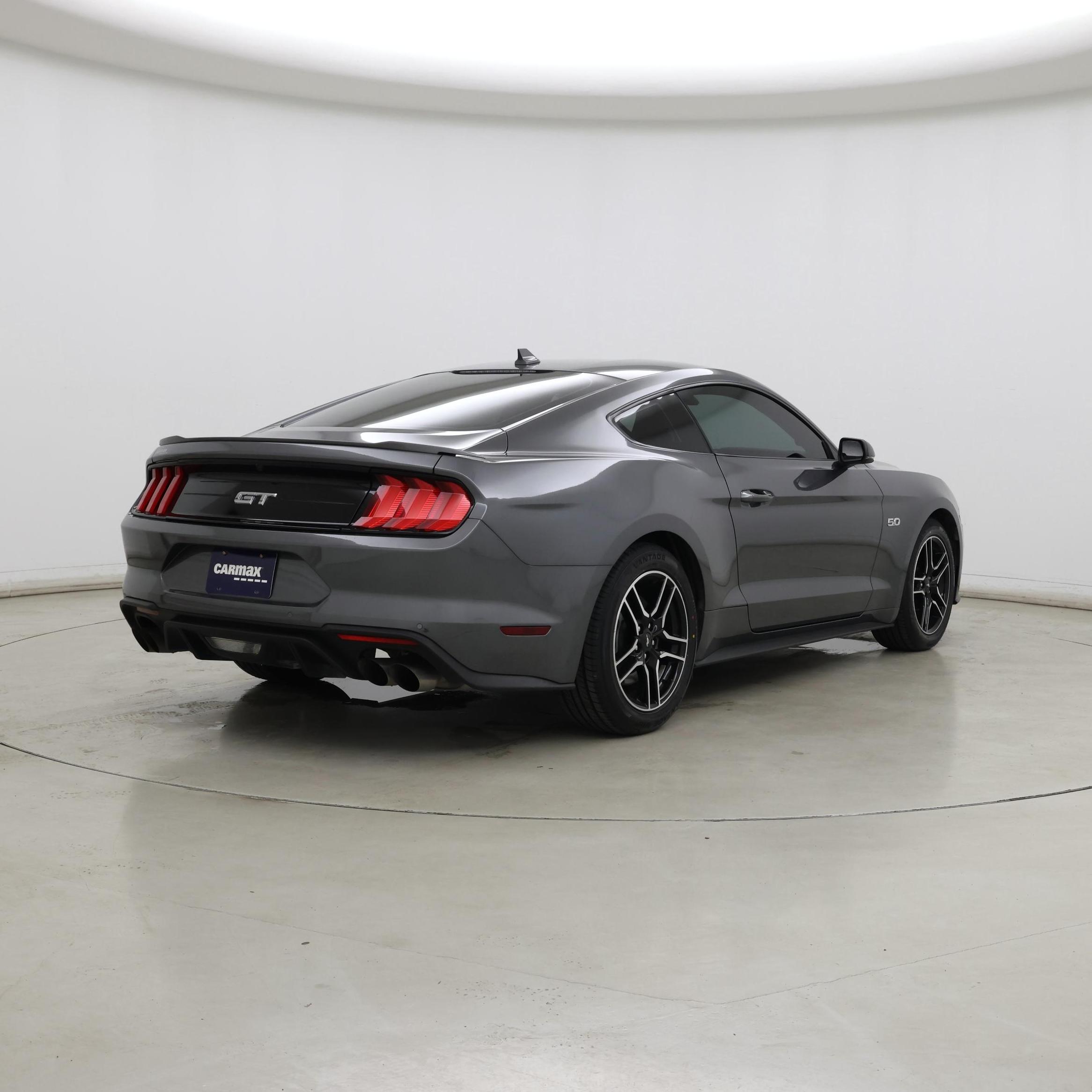 Thumbnail: 2022 Ford Mustang - 8