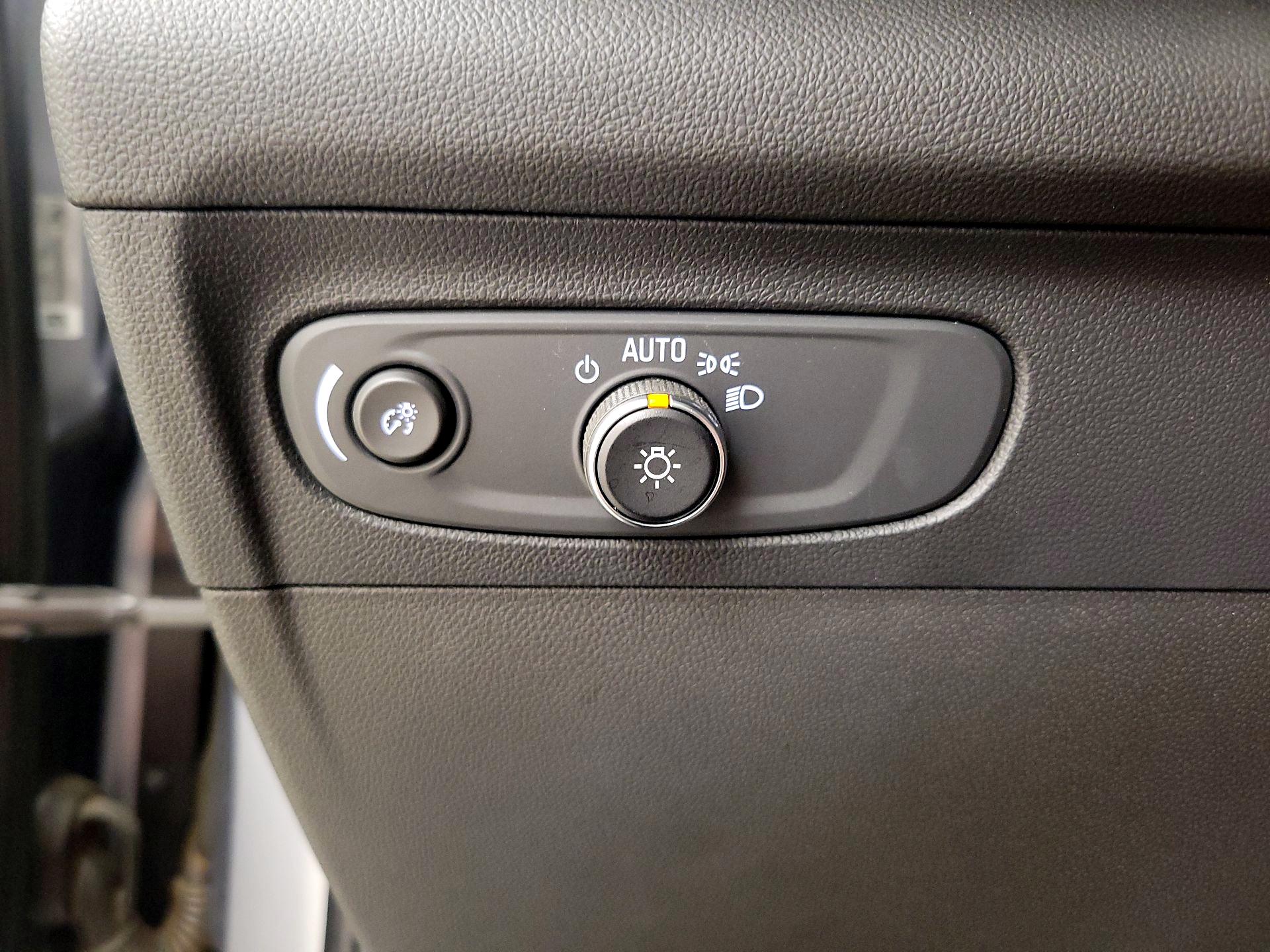 Thumbnail: 2022 Buick Envision - 13