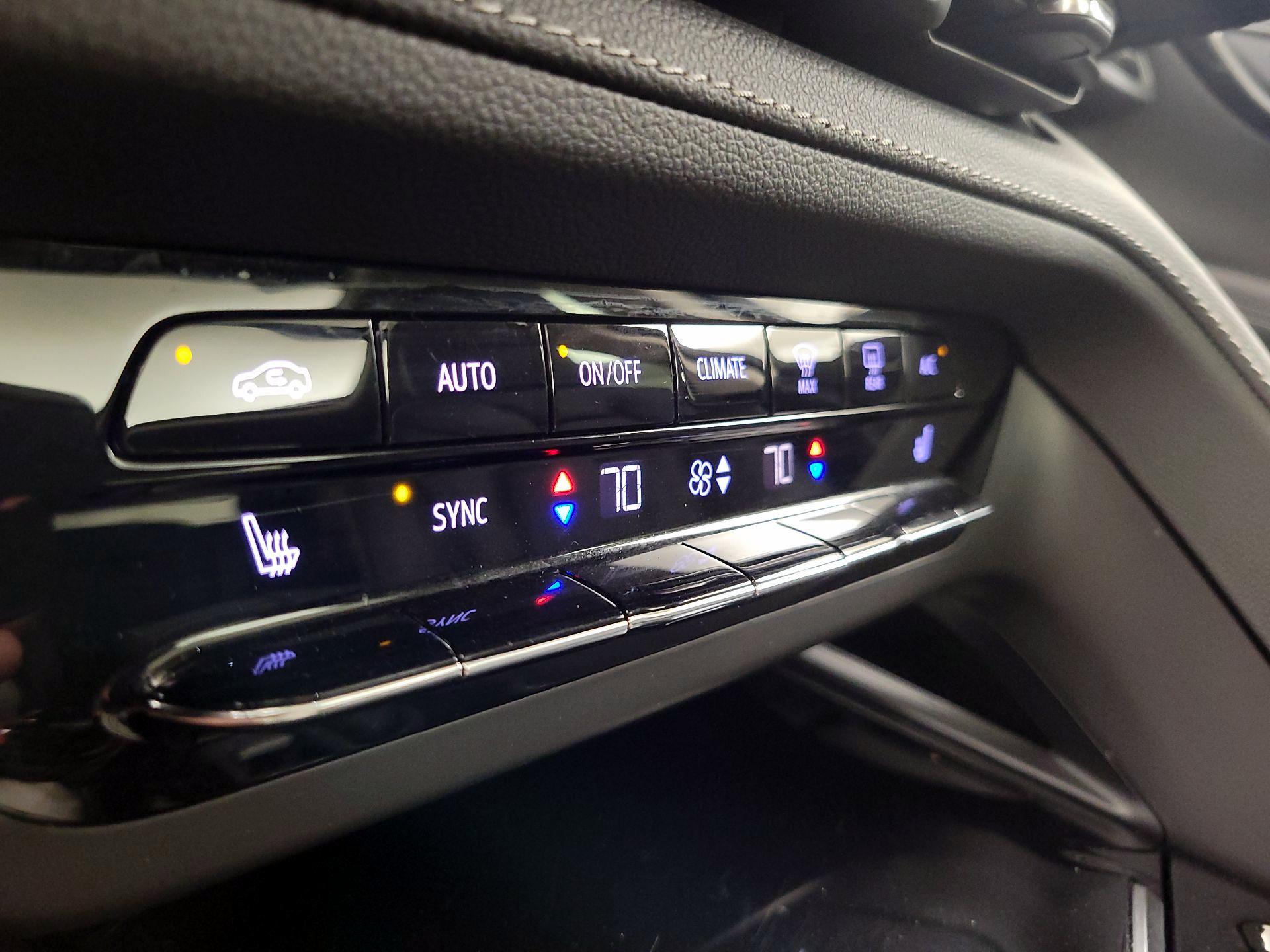 Thumbnail: 2022 Buick Envision - 16
