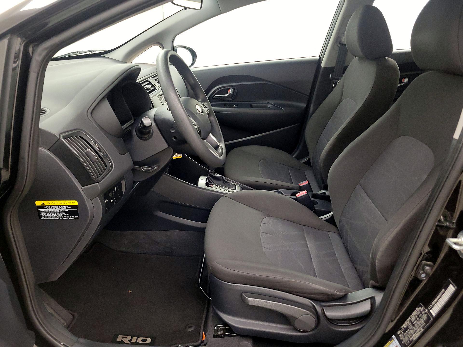 Thumbnail: 2017 Kia Rio - 11