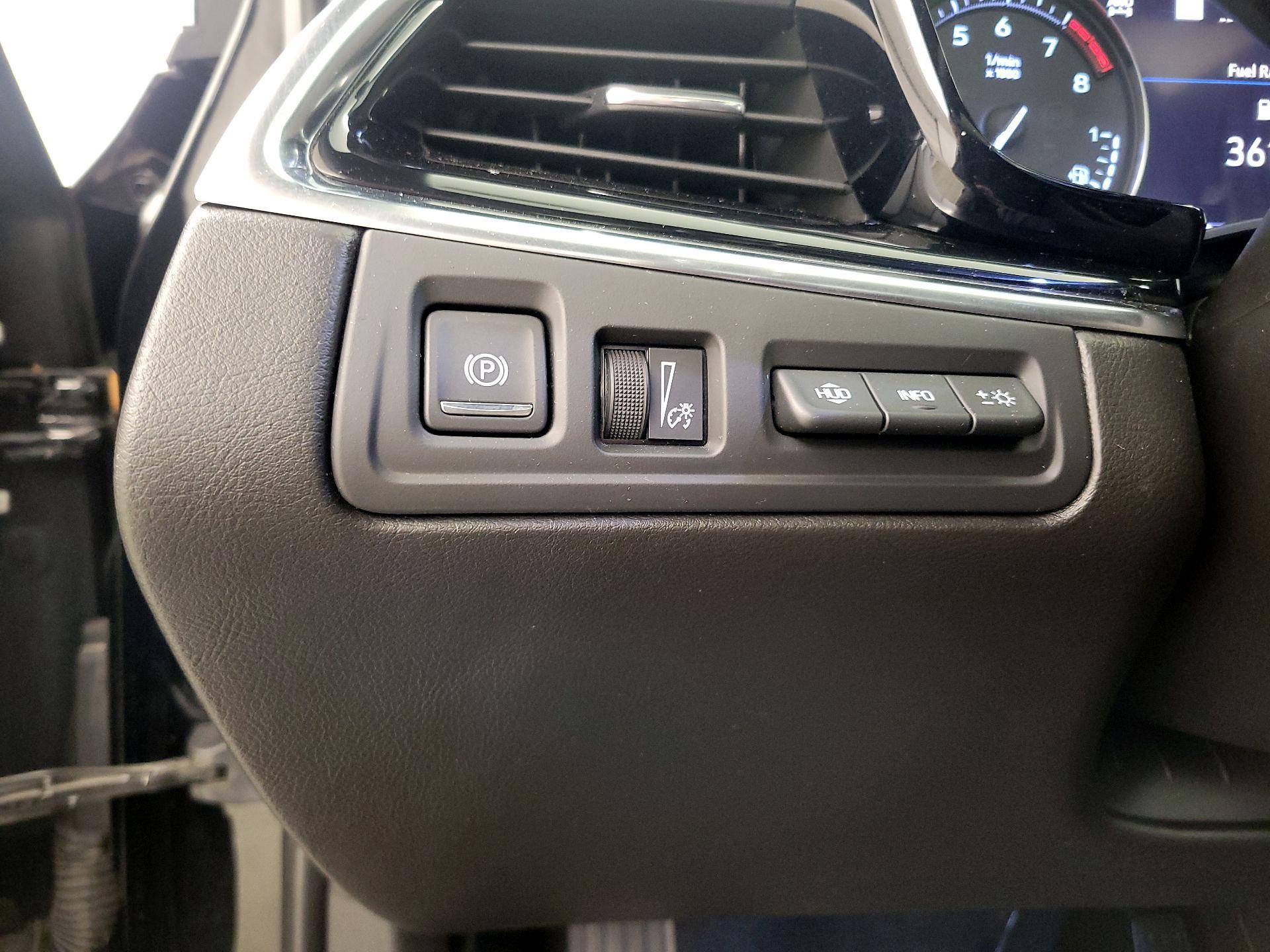 Thumbnail: 2020 Cadillac XT6 - 13