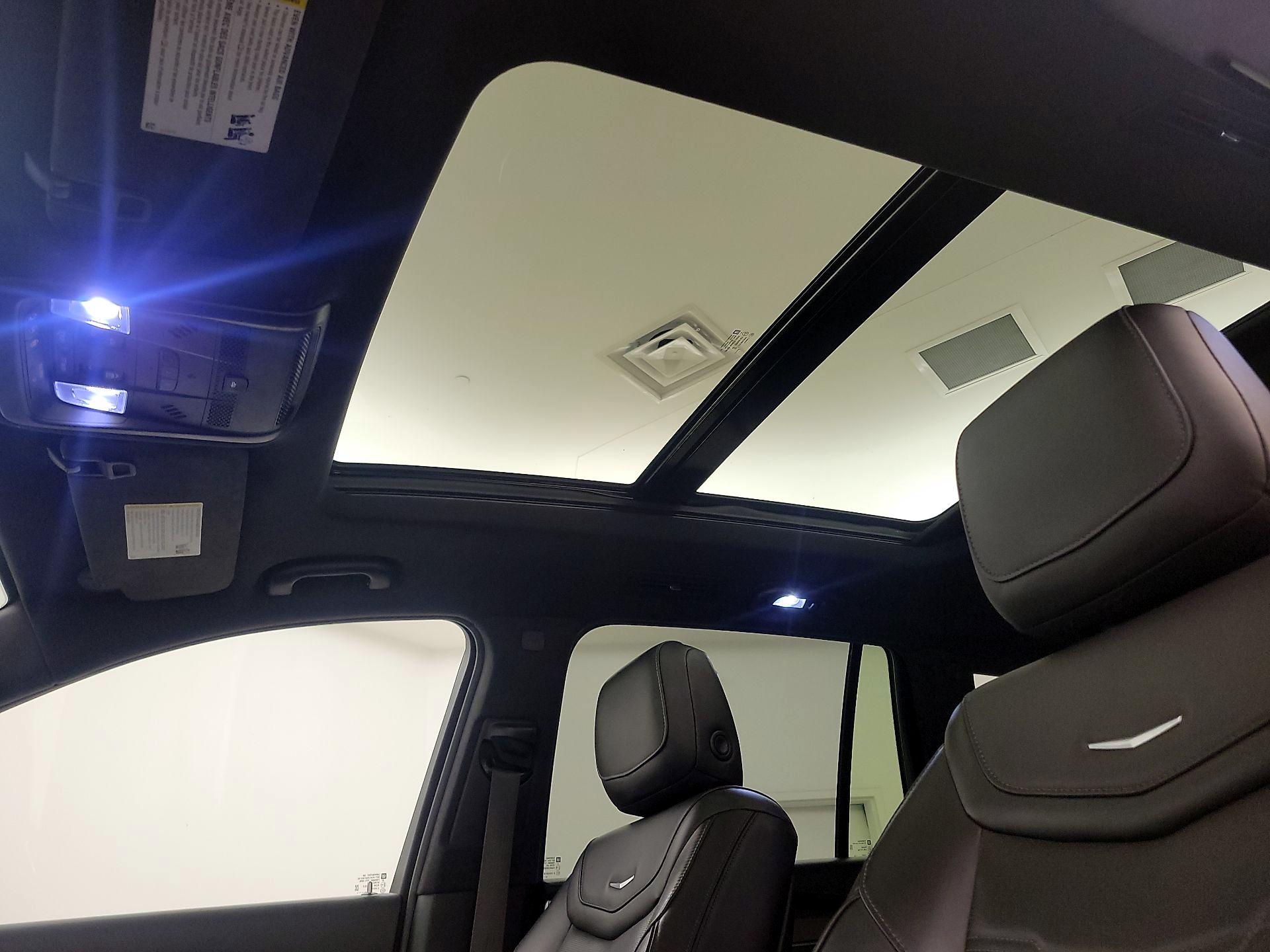 Thumbnail: 2020 Cadillac XT6 - 20