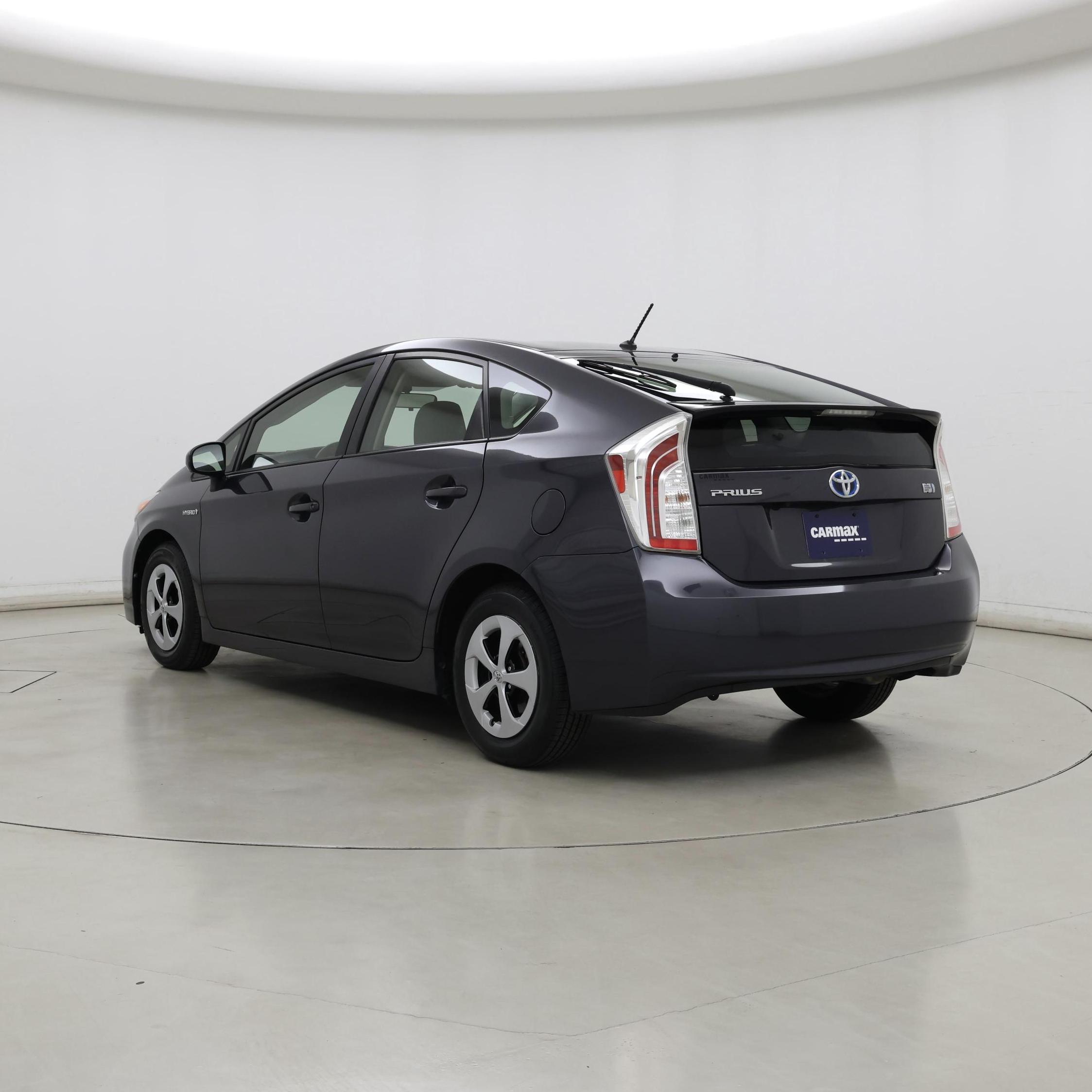 Thumbnail: 2015 Toyota Prius - 2