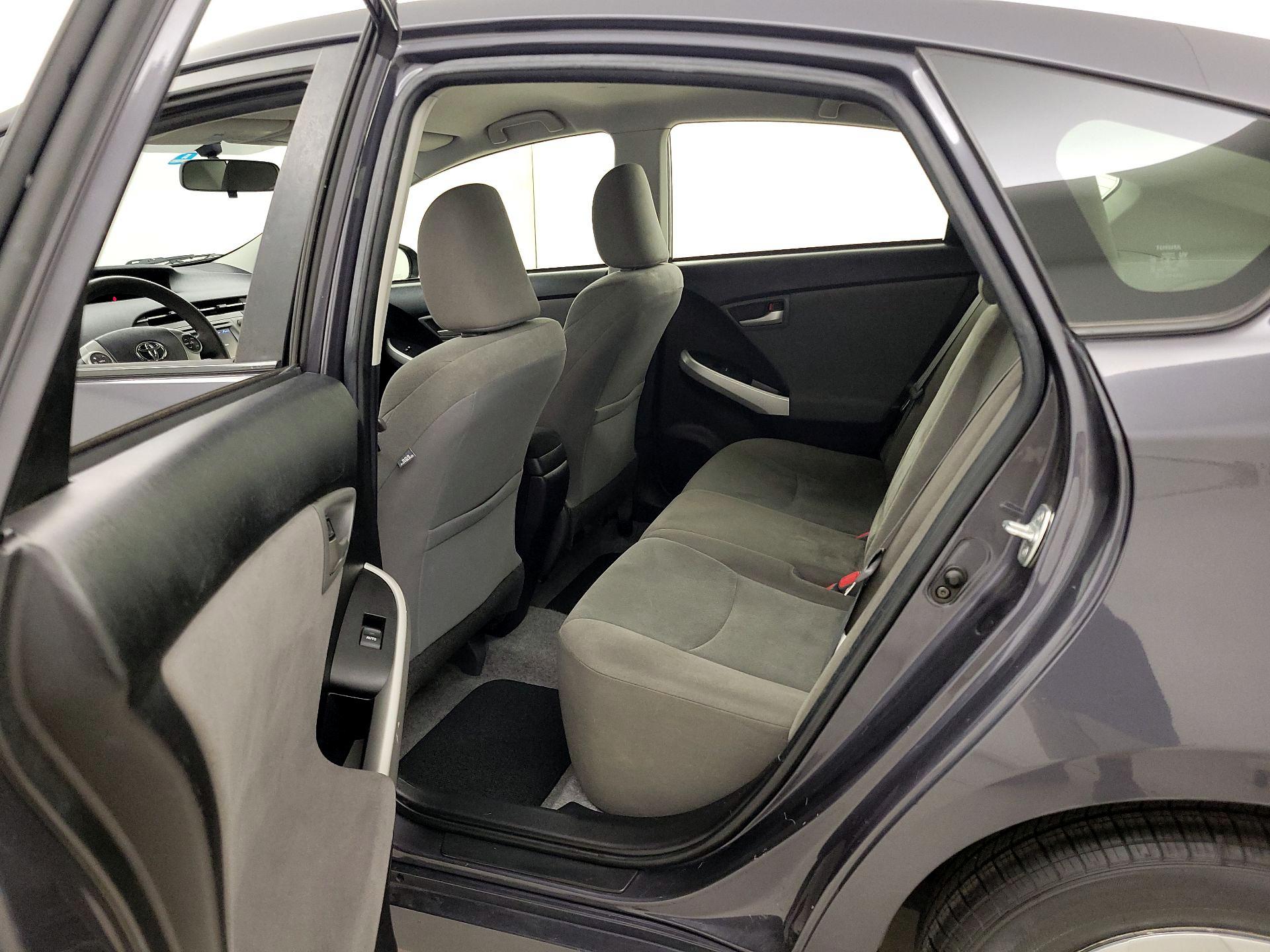 Thumbnail: 2015 Toyota Prius - 19