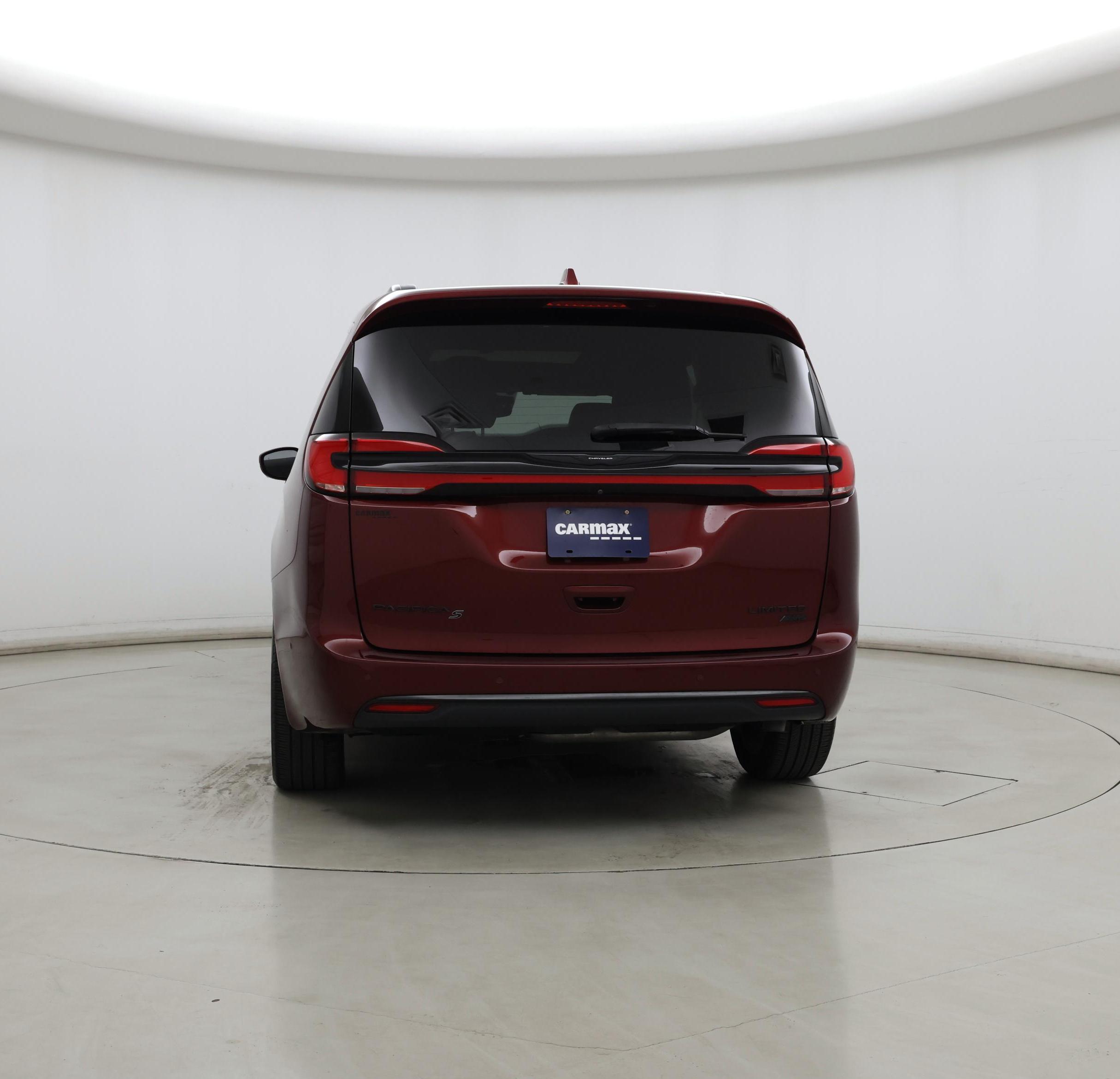 Thumbnail: 2022 Chrysler Pacifica - 6