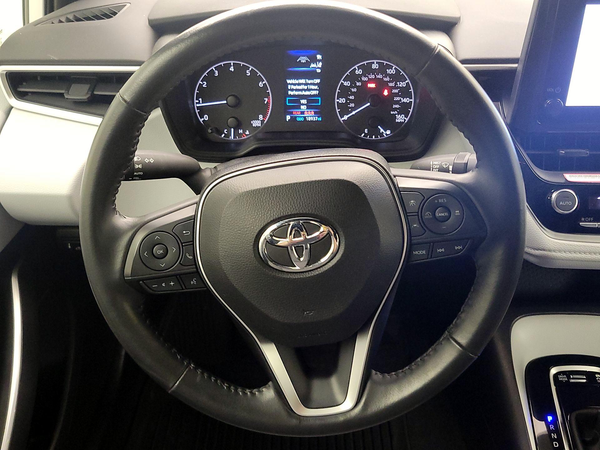 Thumbnail: 2023 Toyota Corolla - 10
