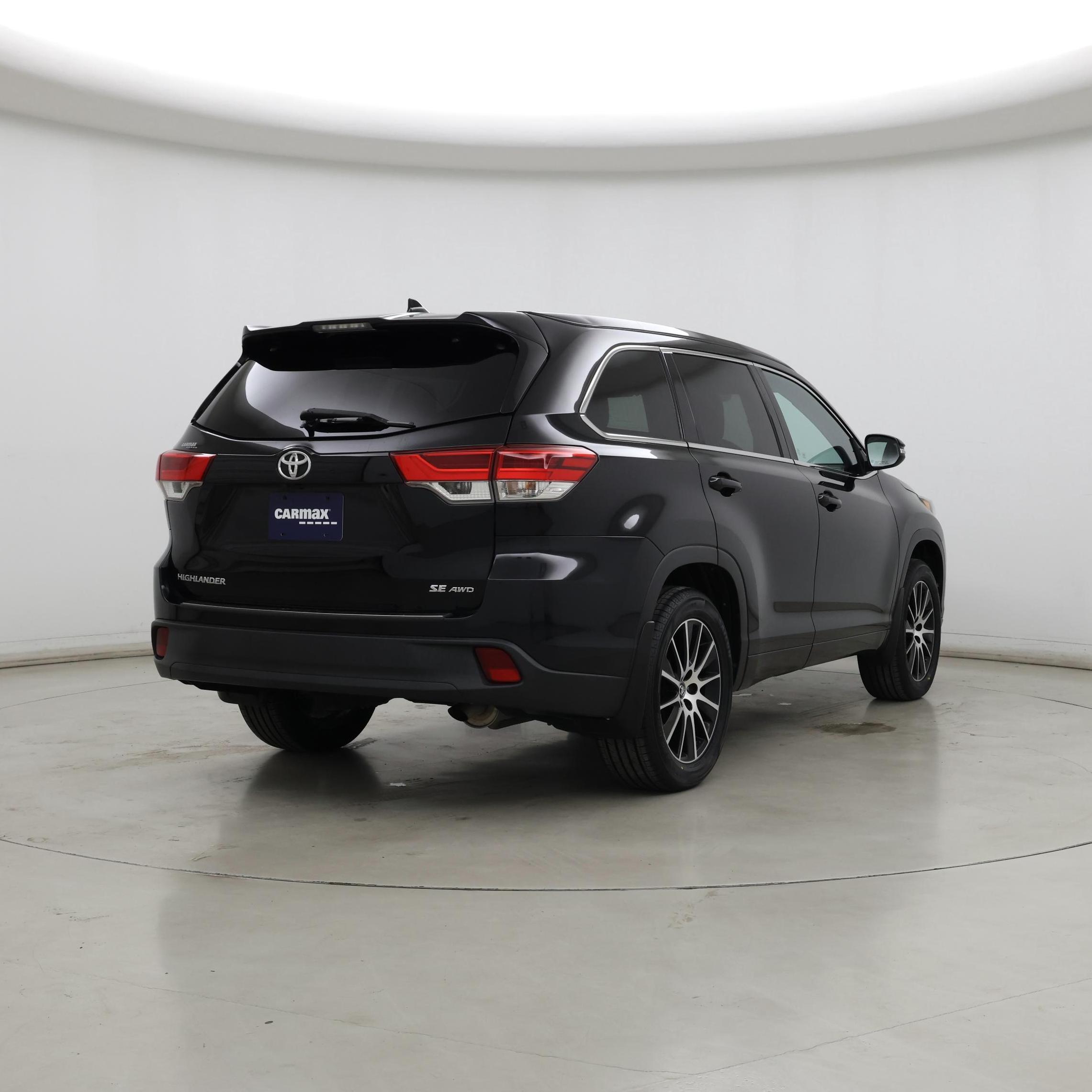 Thumbnail: 2018 Toyota Highlander - 8
