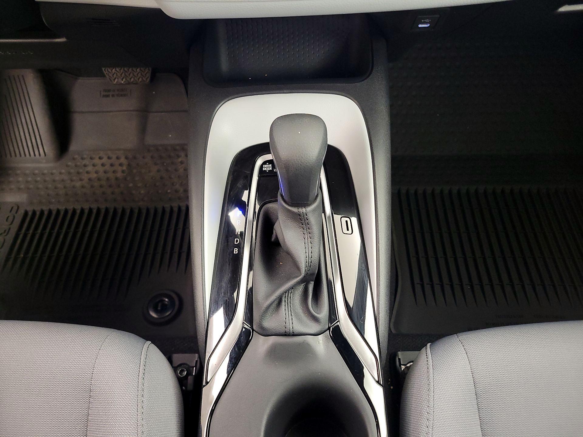 Thumbnail: 2025 Toyota Corolla - 18