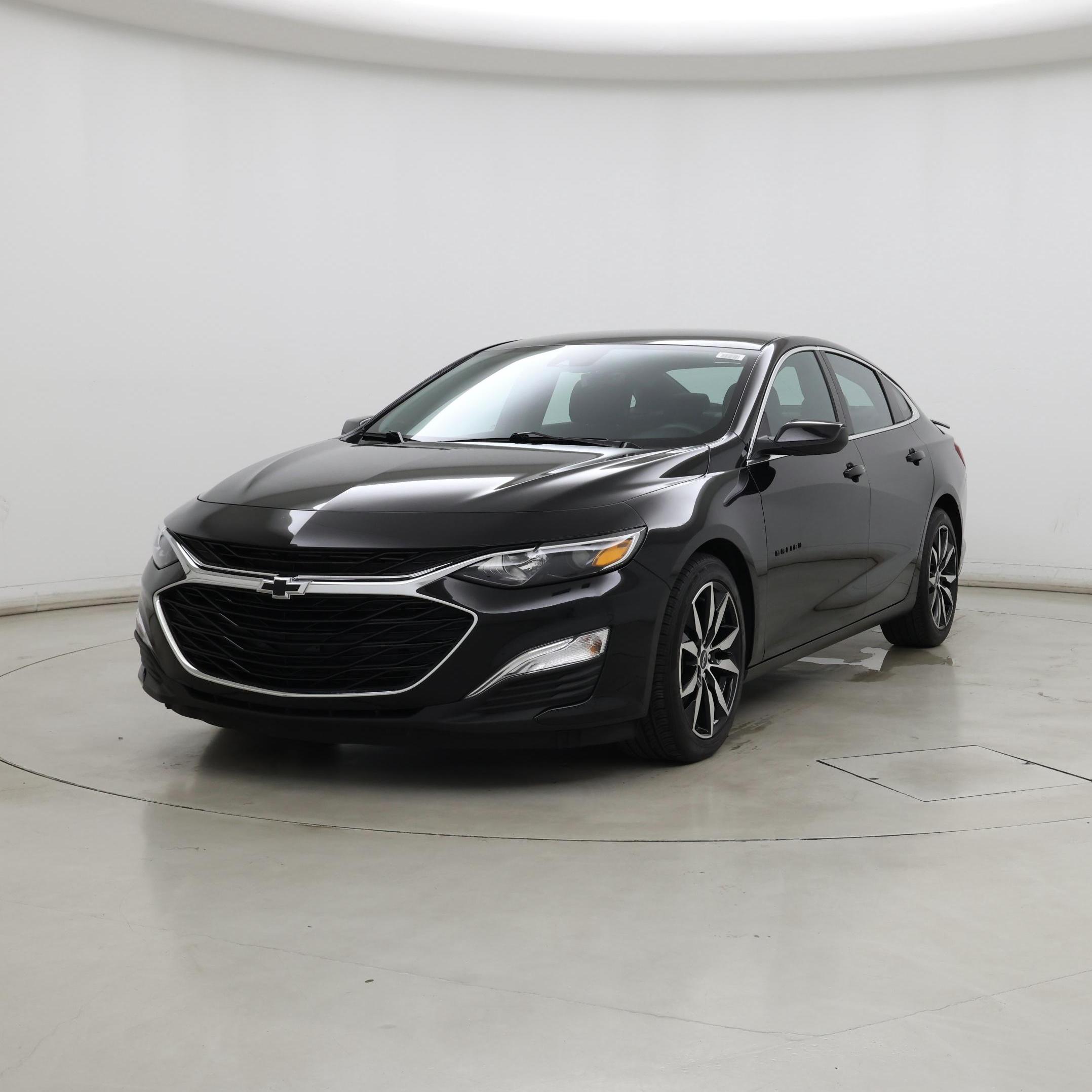 Thumbnail: 2022 Chevrolet Malibu - 4