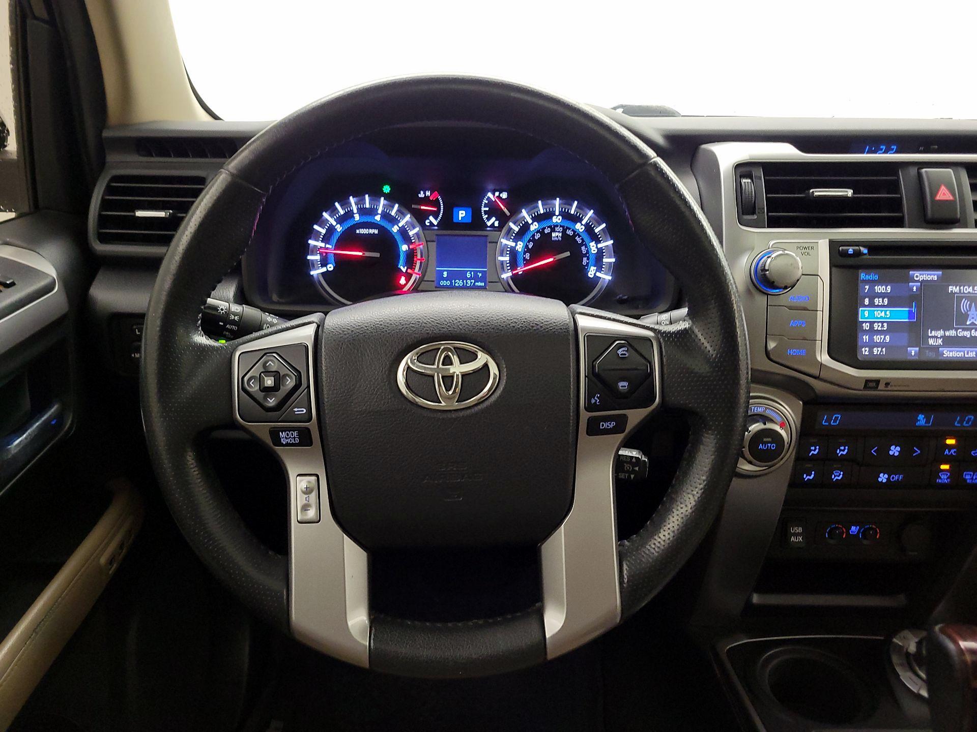 Thumbnail: 2018 Toyota 4Runner - 10