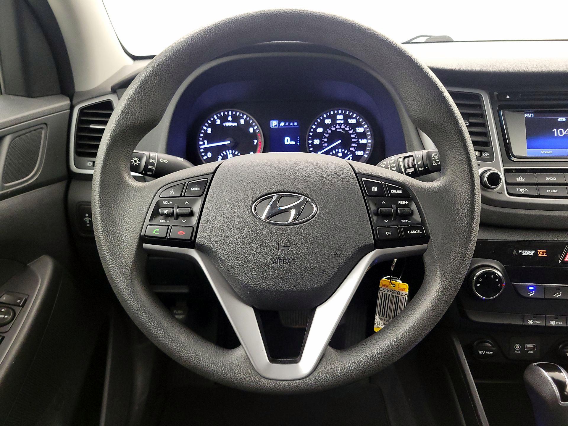 Thumbnail: 2017 Hyundai Tucson - 10