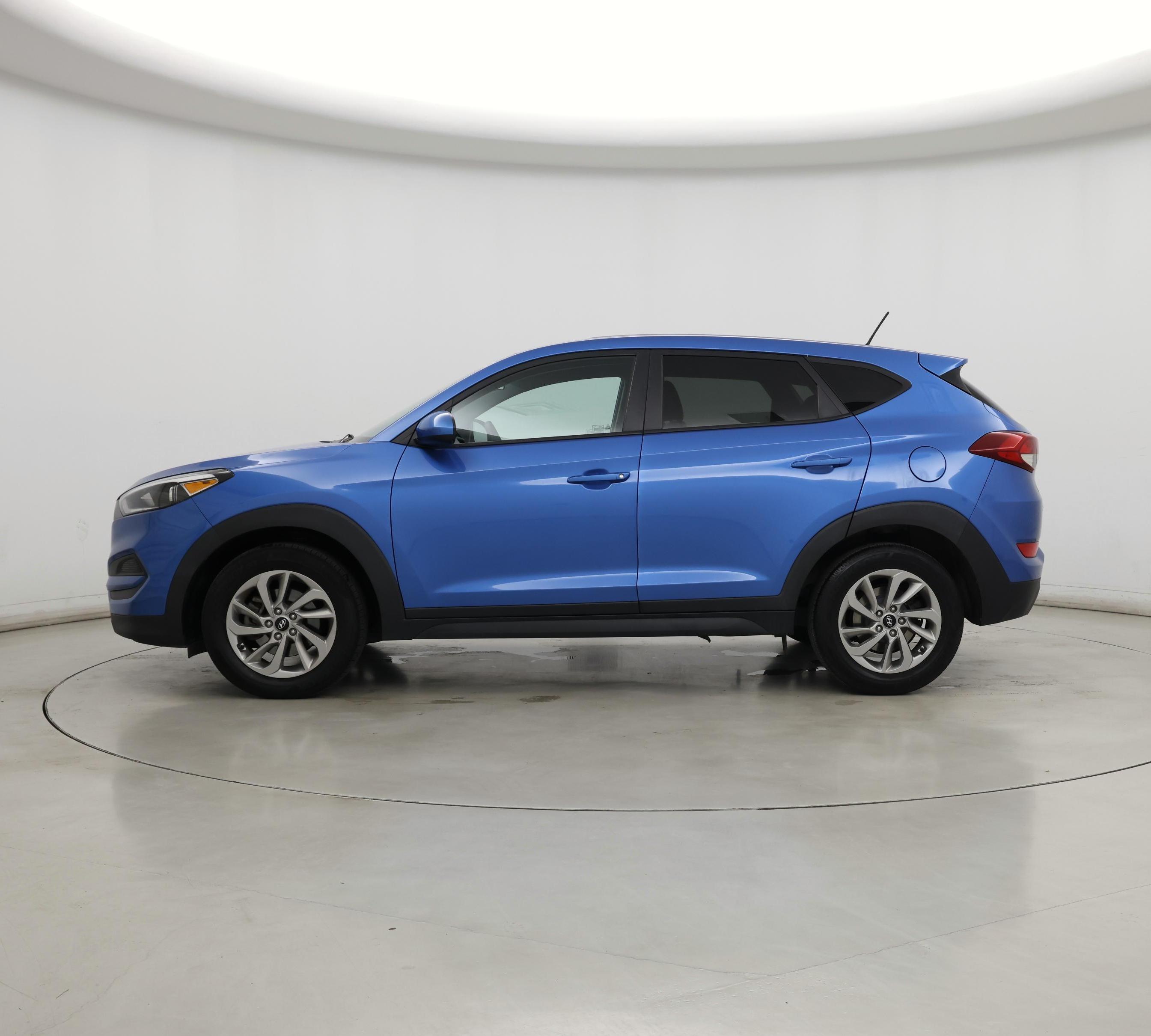 Thumbnail: 2017 Hyundai Tucson - 3