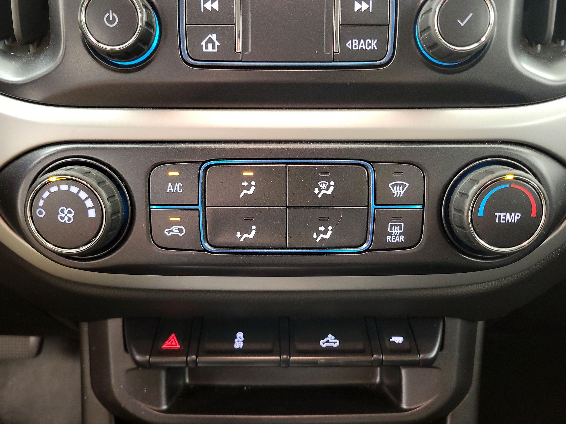 Thumbnail: 2021 Chevrolet Colorado - 16