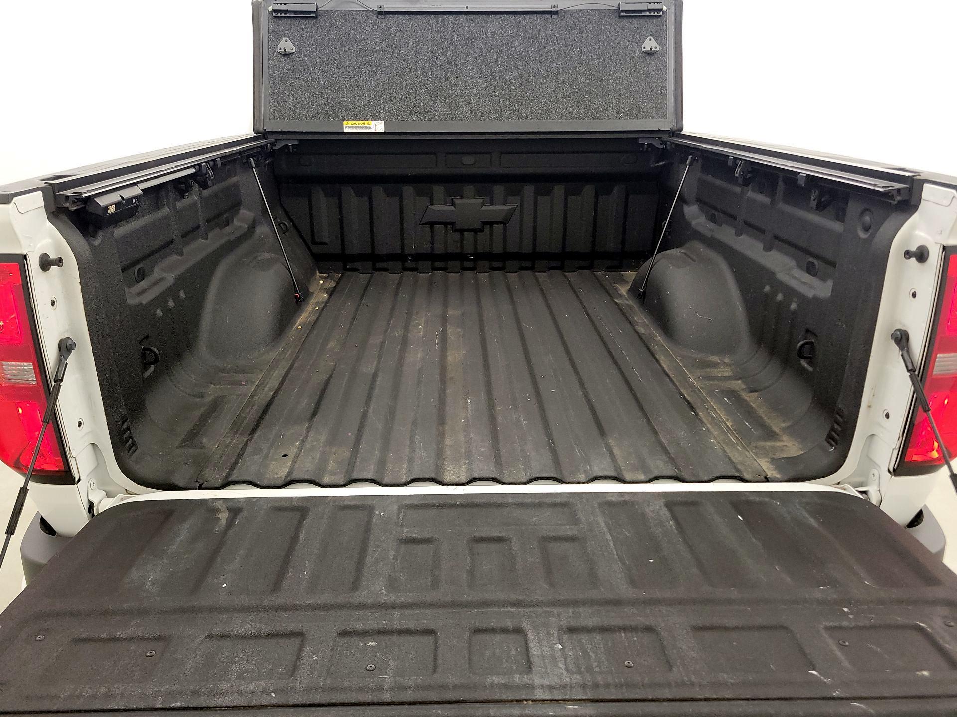 Thumbnail: 2021 Chevrolet Colorado - 20
