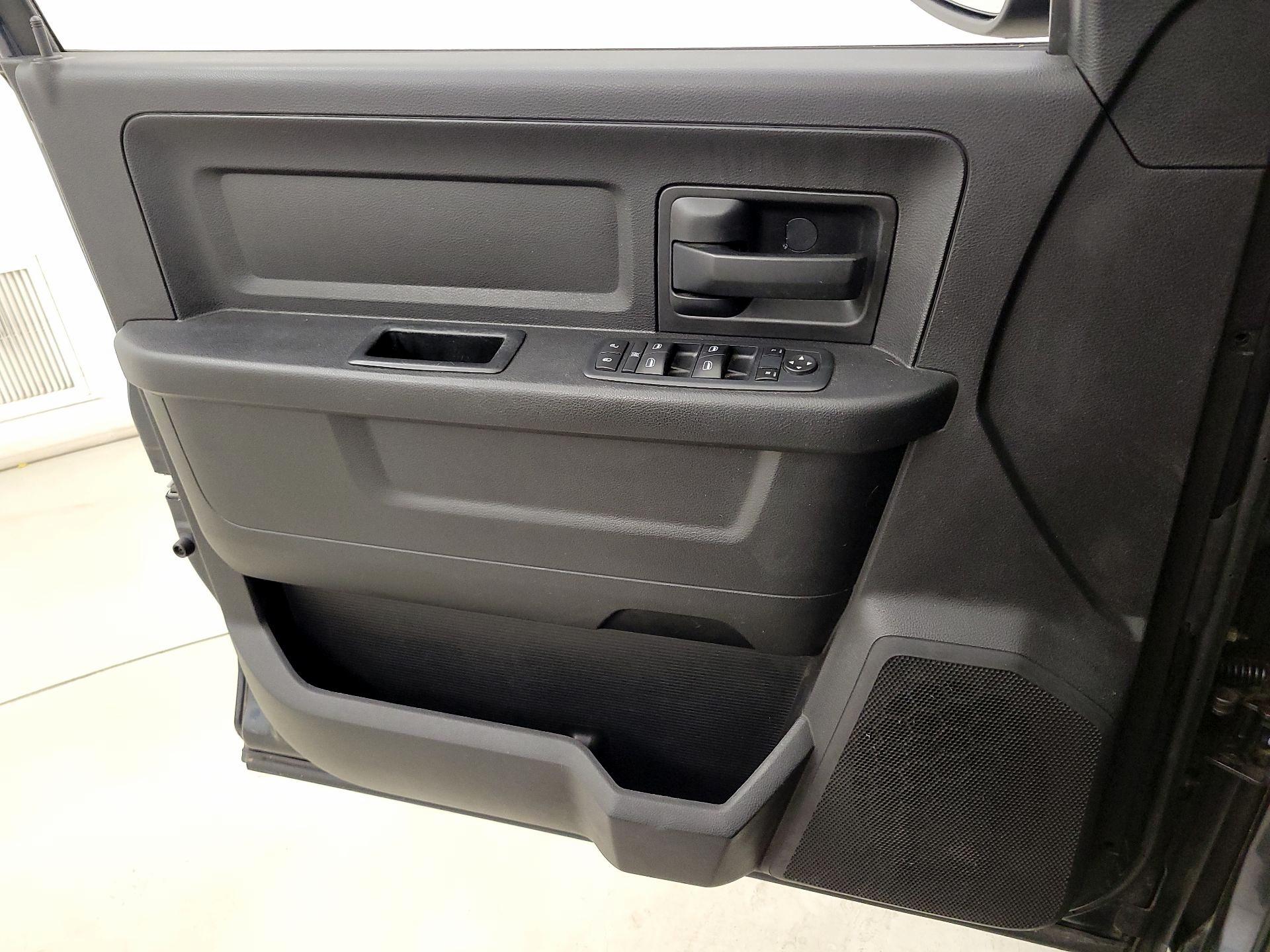 Thumbnail: 2016 RAM 1500 - 12