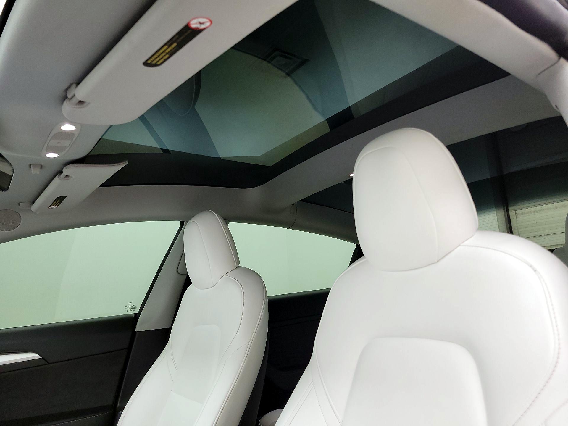 Thumbnail: 2021 Tesla Model 3 - 18