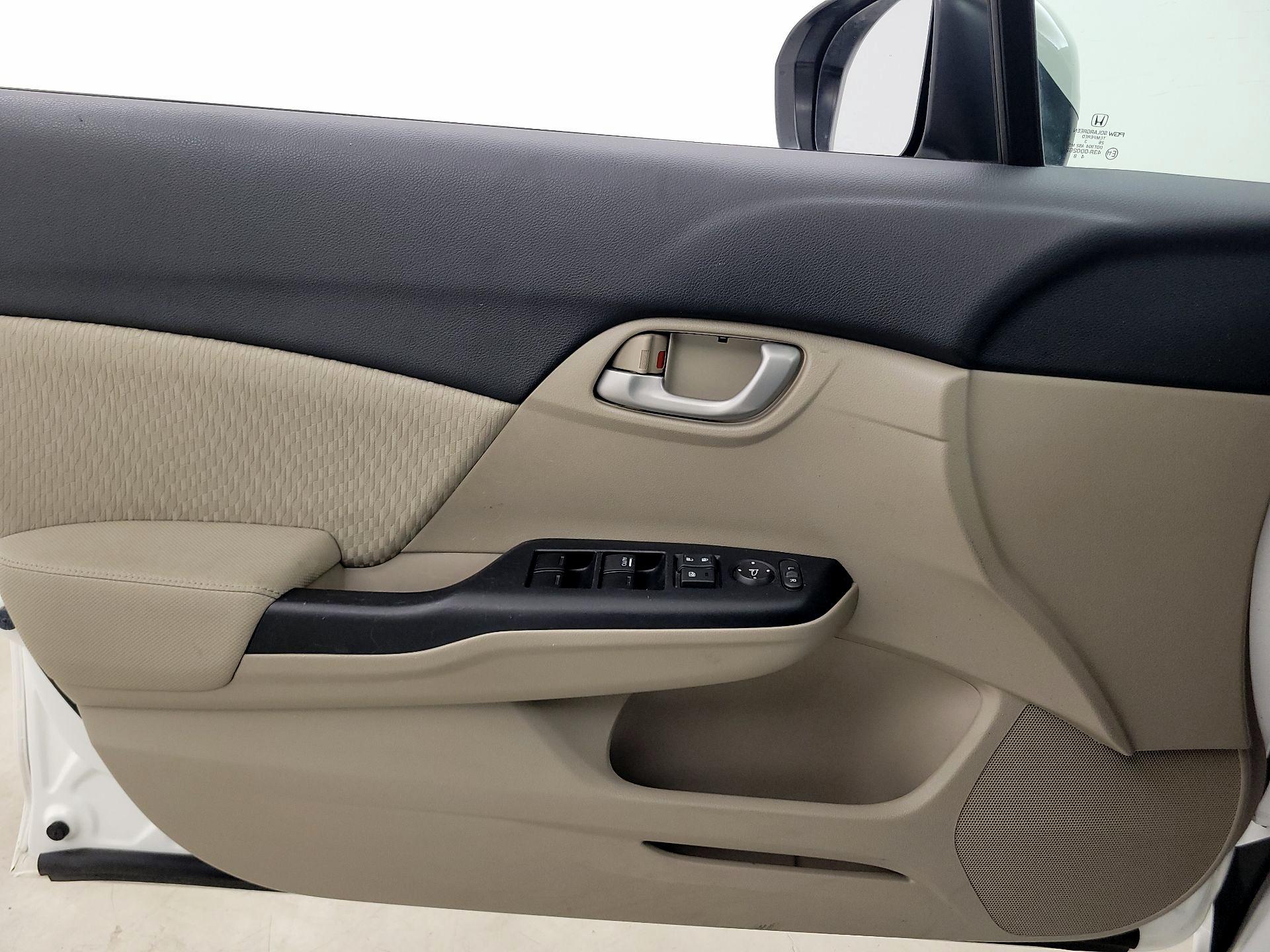 Thumbnail: 2014 Honda Civic - 12