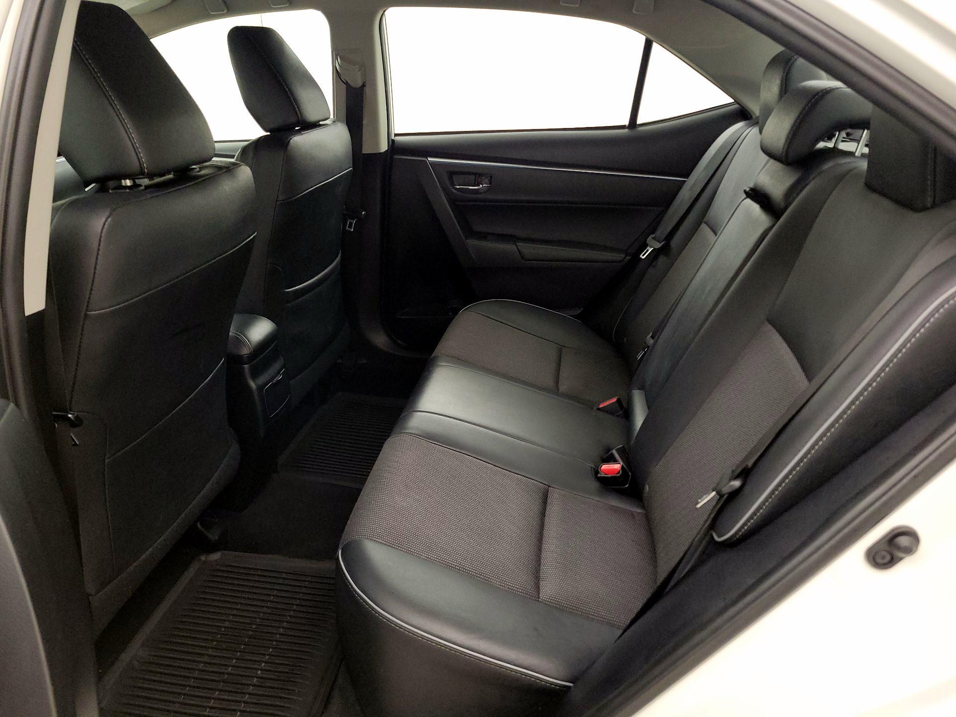 Thumbnail: 2015 Toyota Corolla - 19