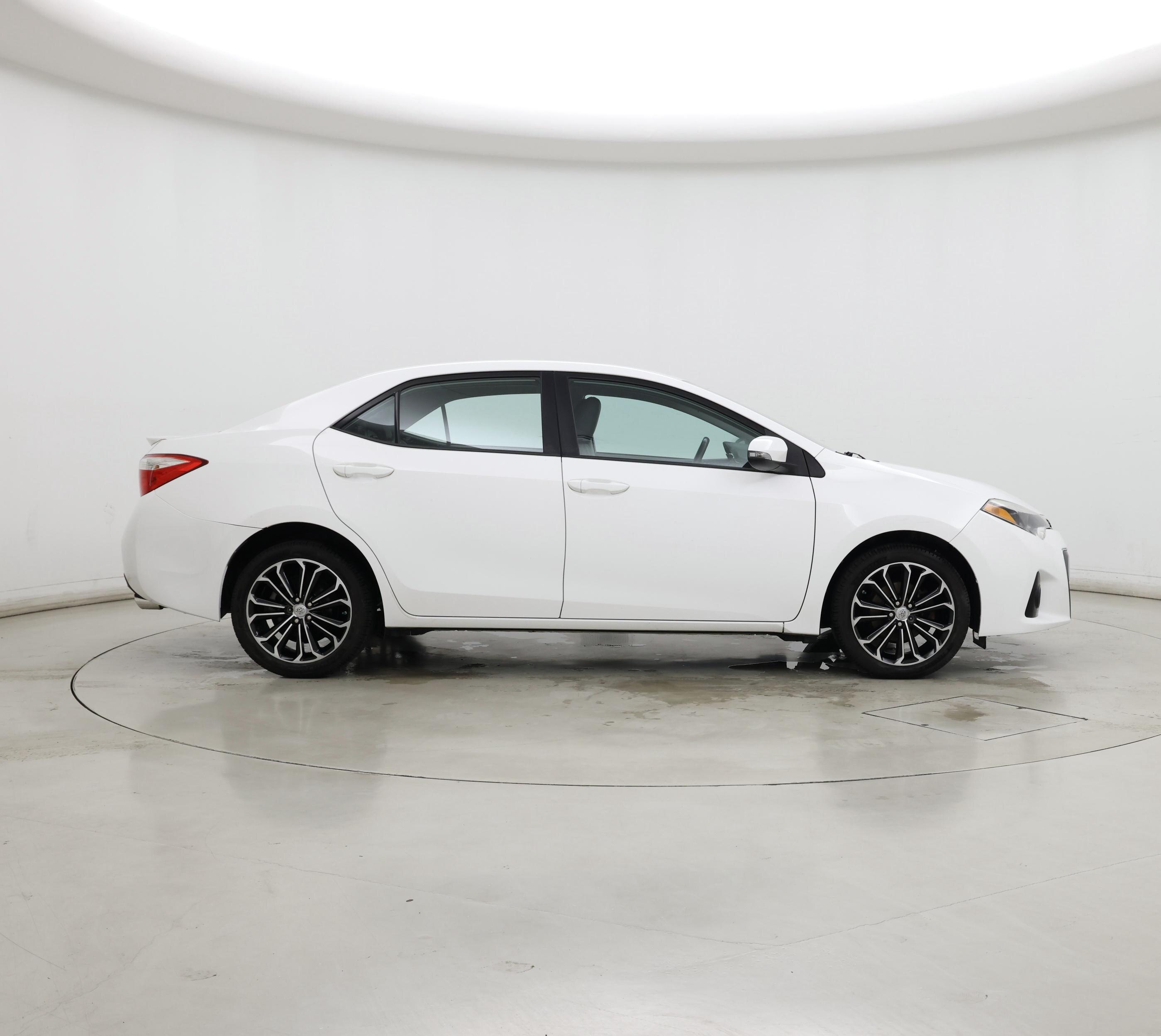 Thumbnail: 2015 Toyota Corolla - 7