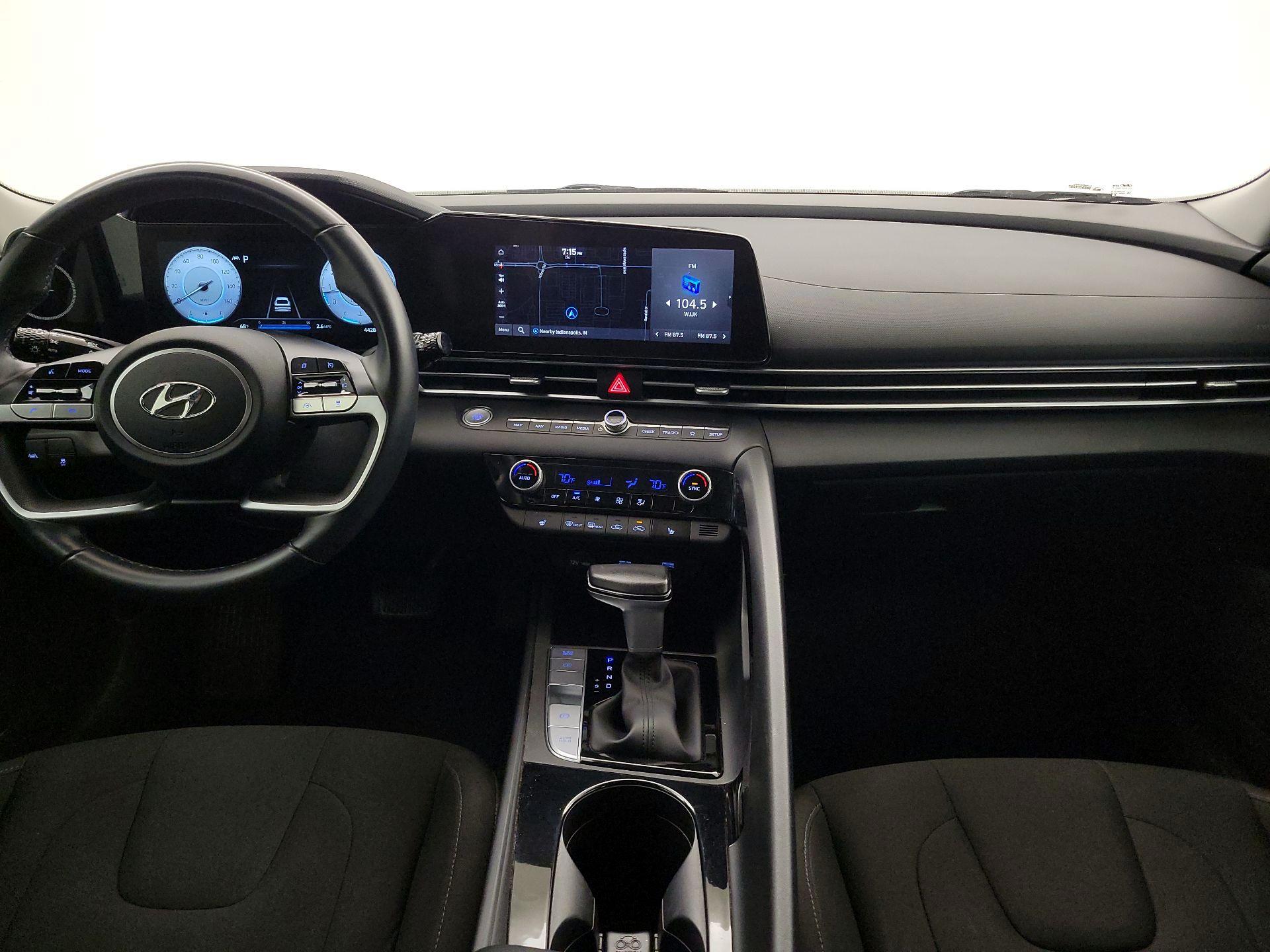 Thumbnail: 2023 Hyundai Elantra - 9