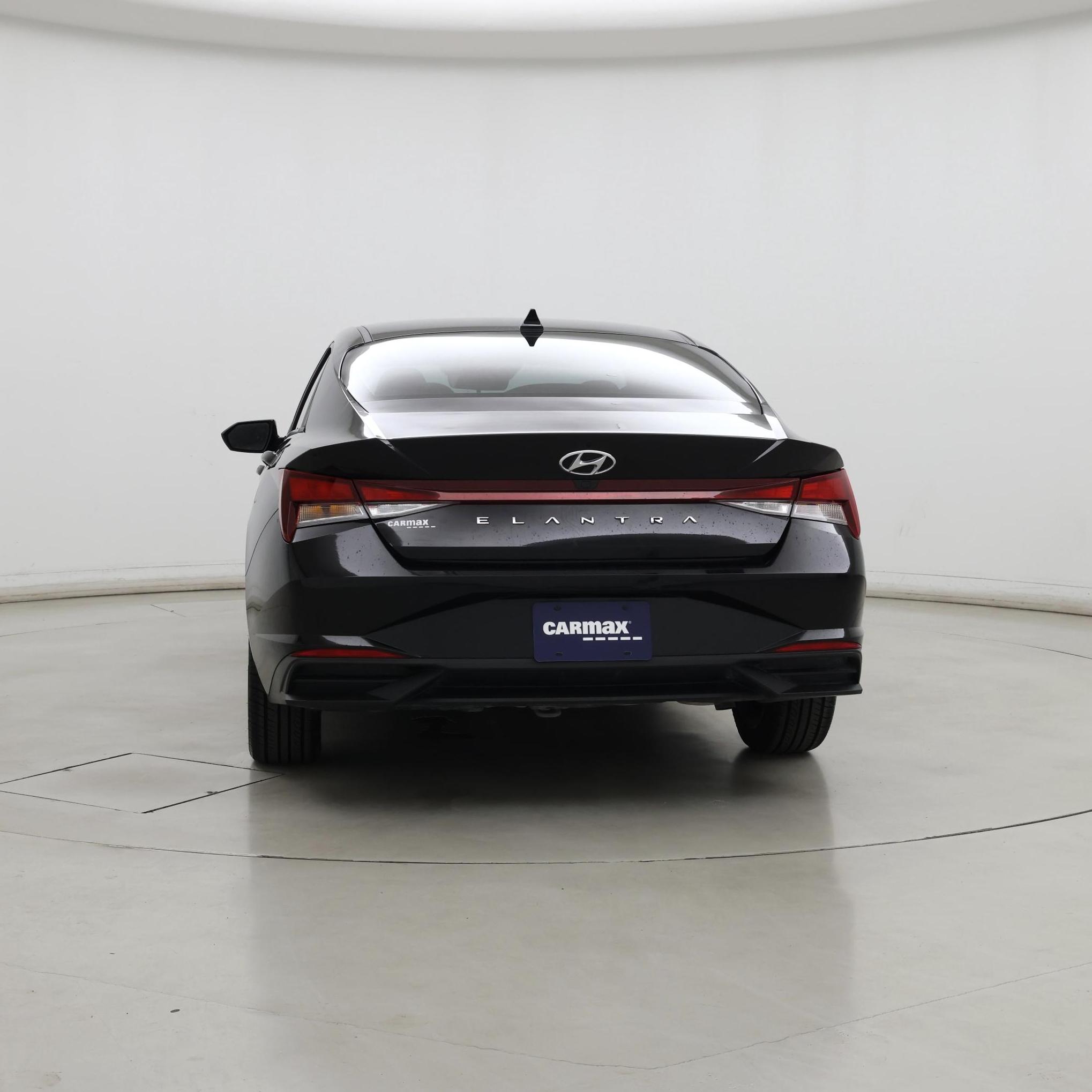 Thumbnail: 2023 Hyundai Elantra - 6